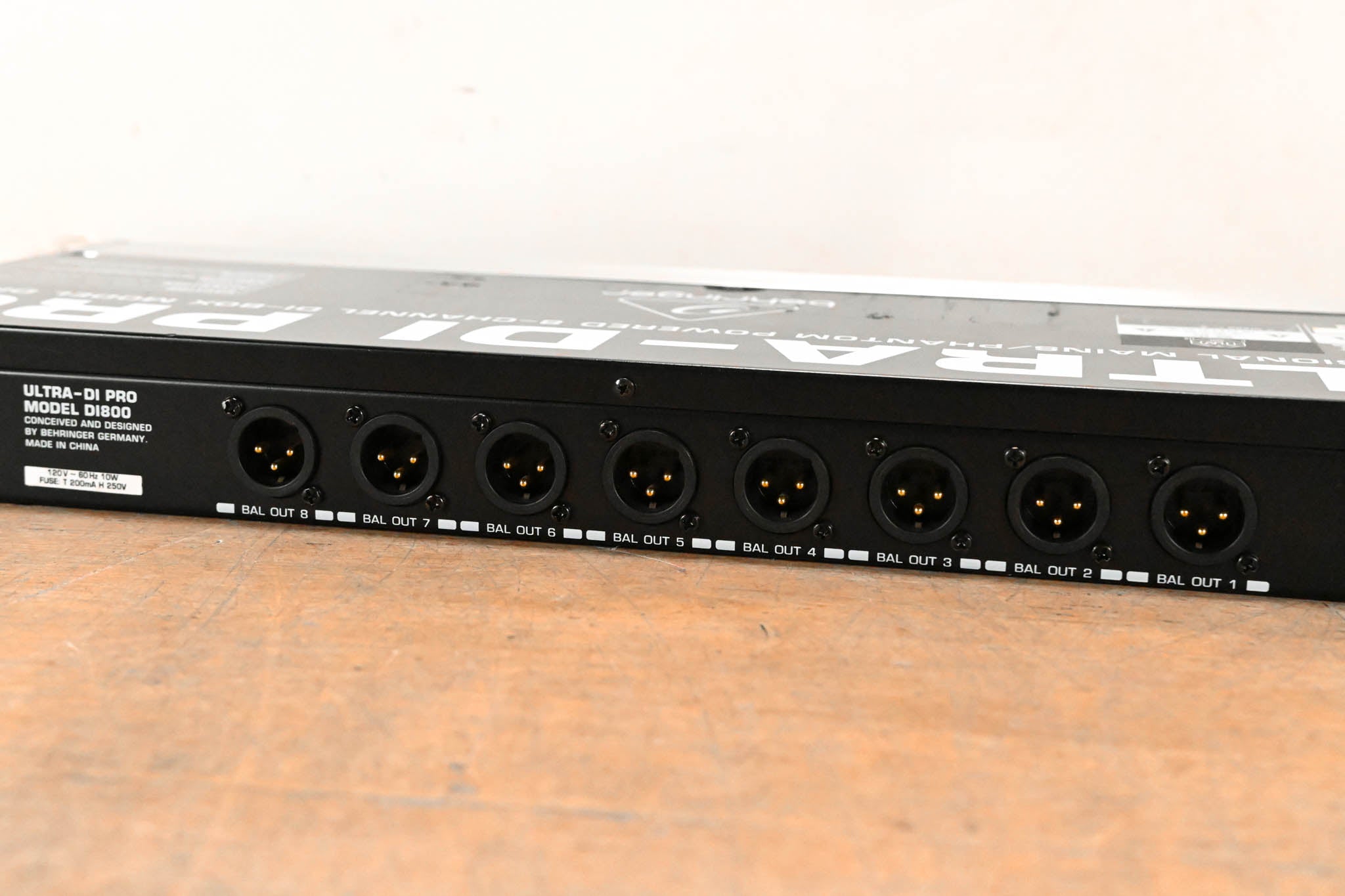 Behringer ULTRA-DI PRO DI800 8-Channel Active DI Box