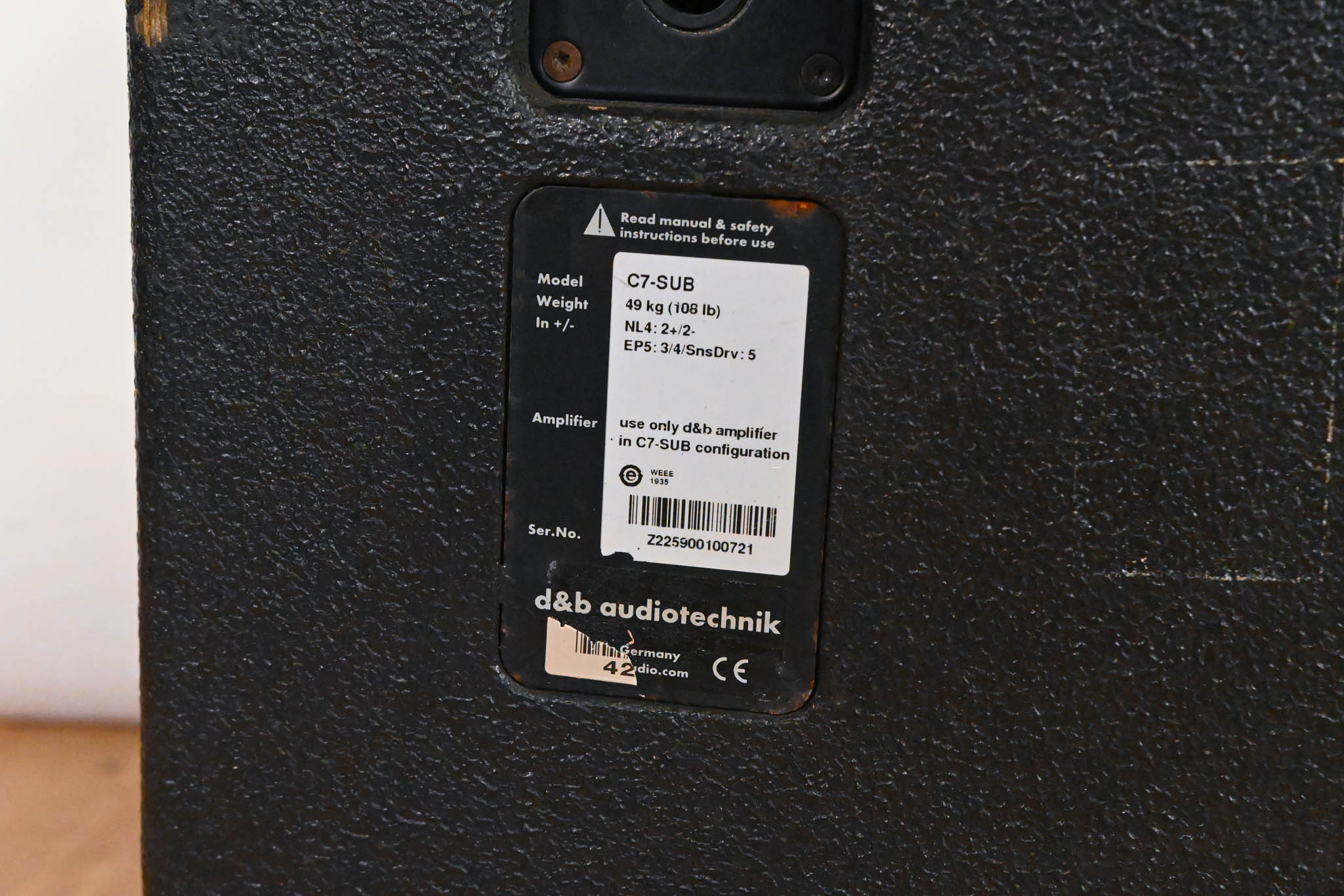 d&b audiotechnik C7-SUB Passive Subwoofer