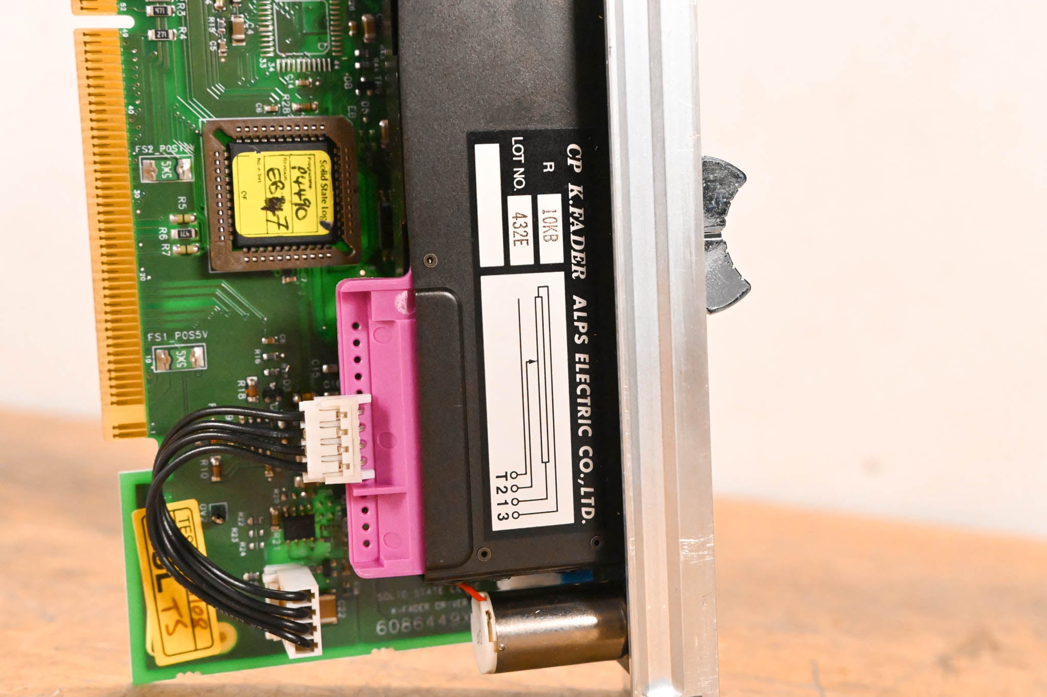 Solid State Logic C300 HD Motorized Fader Module – ALPS K-Fader Assembly