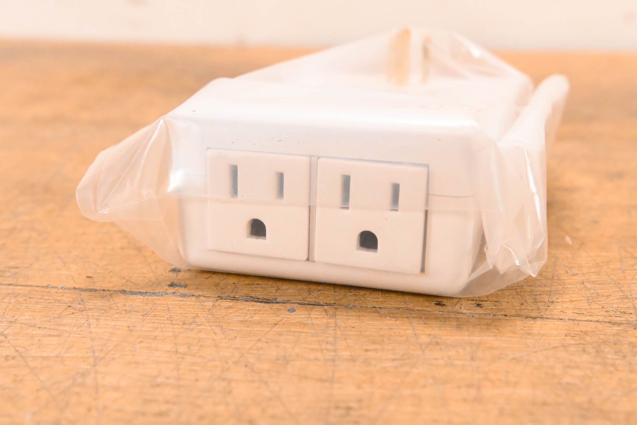 Crestron CLW-LSWEX-2GD-W-T Dual-Channel Wireless Lamp Switch