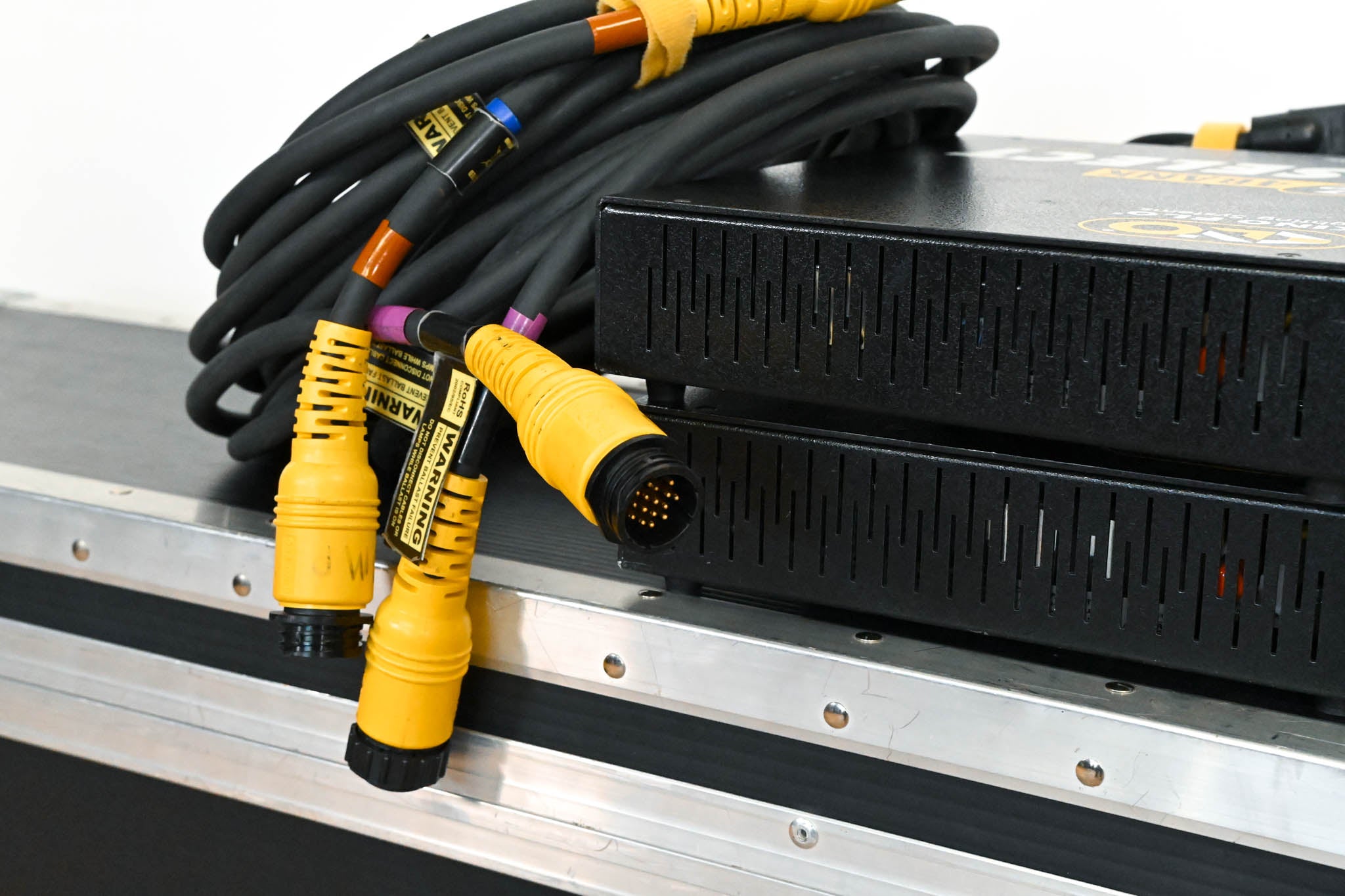 Kino Flo Select 4Bank 2-Light Gaffer Kit