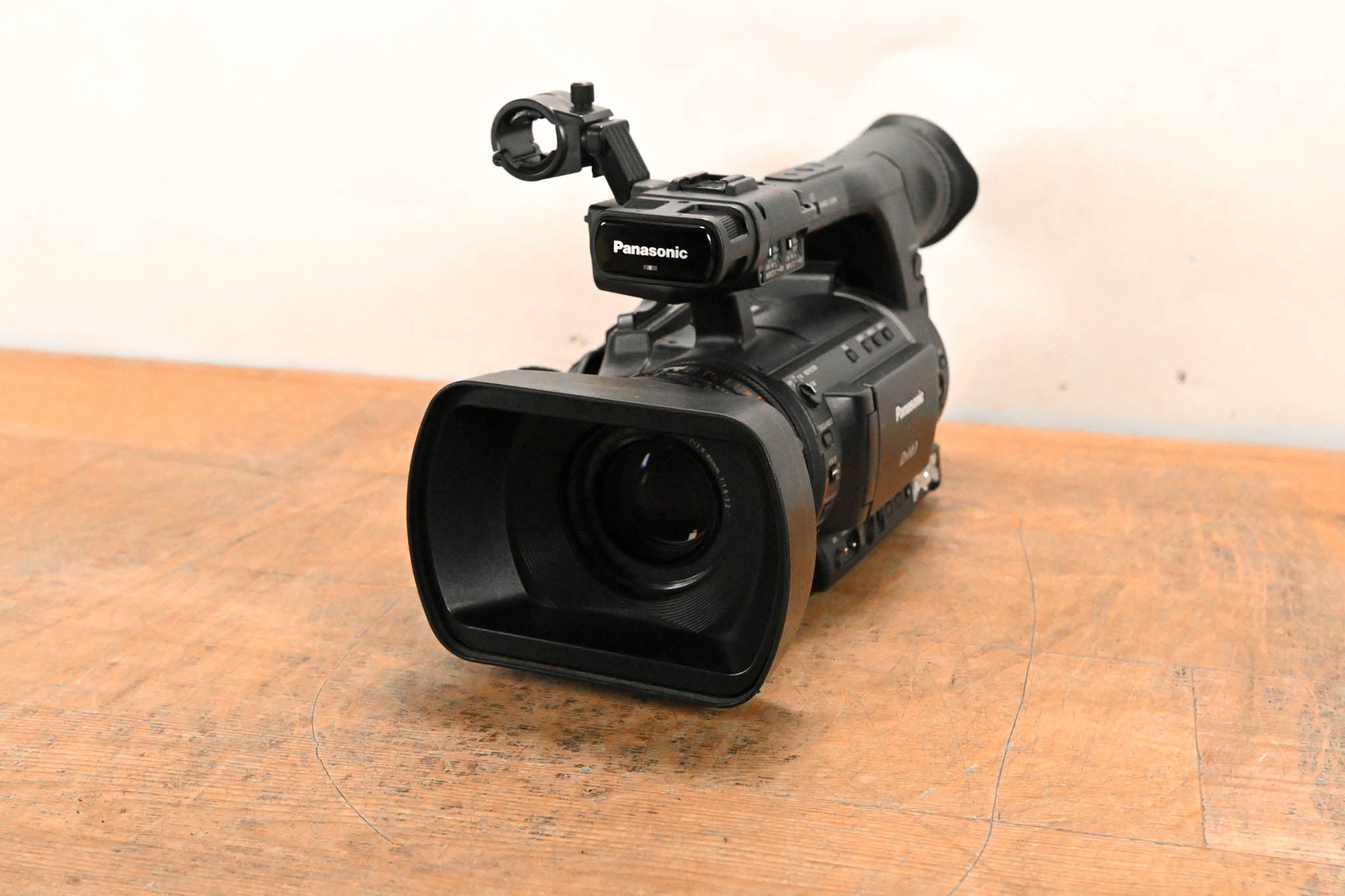 Panasonic AG-HPX255P P2 HD Handheld Camcorder