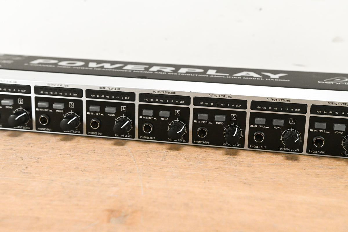 Behringer POWERPLAY HA8000 8-CH Headphone Mixing/Distribution Amplifier