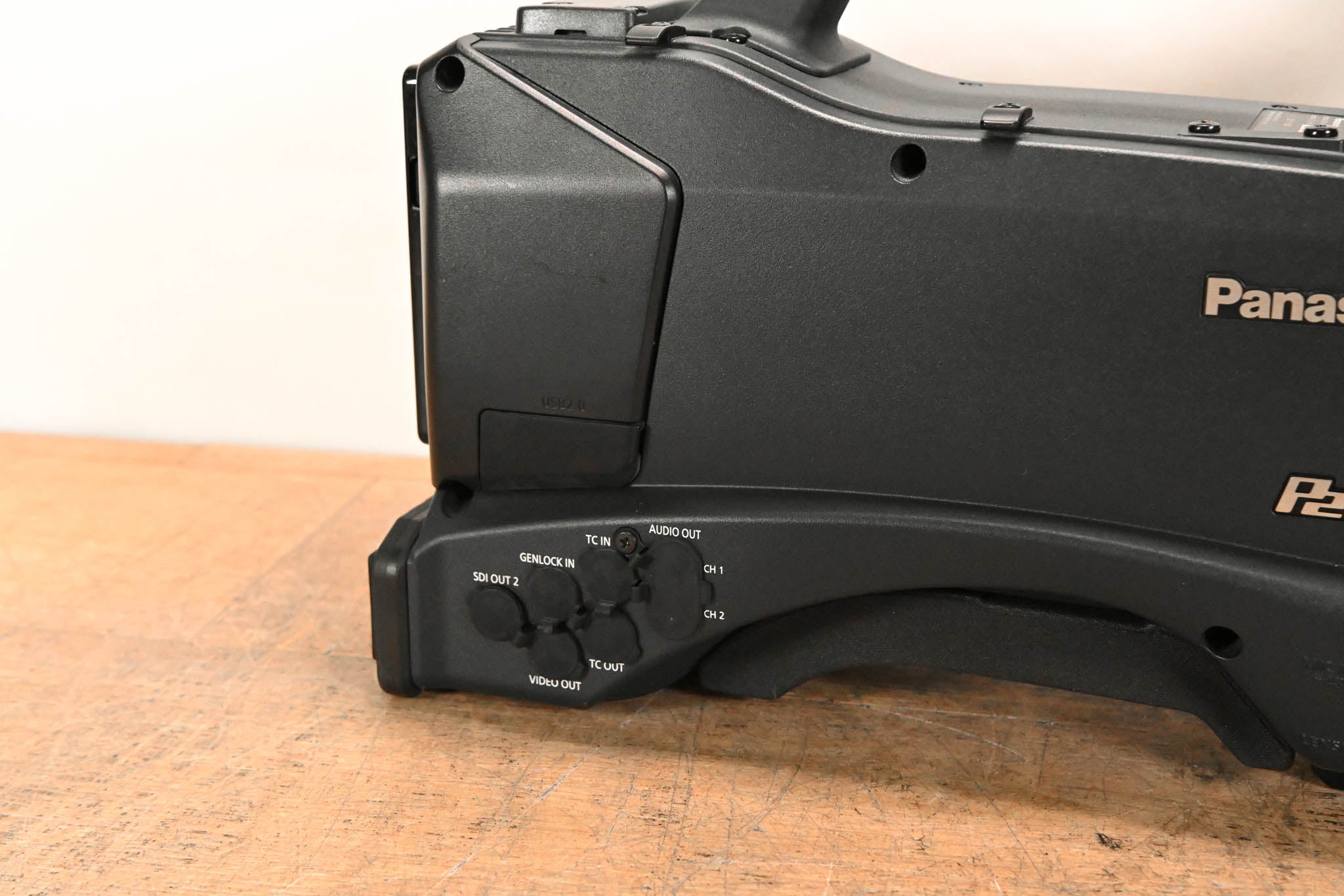 Panasonic AG-HPX300P P2HD 1/3" CMOS Broadcast Camera Body