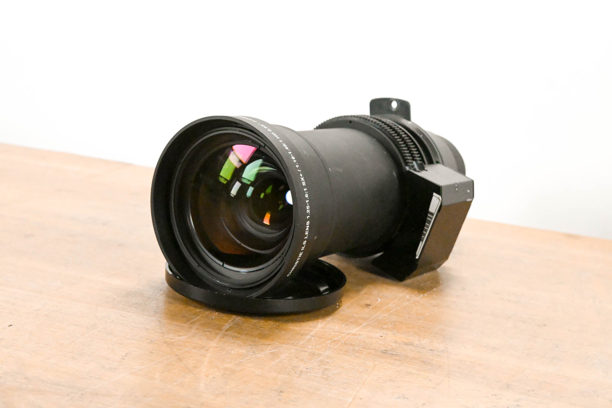 Christie ILS LENS 1.25-1.6:1 SX+/1.16-1.49:1 HD 0.95 3-Chip DLP Lens