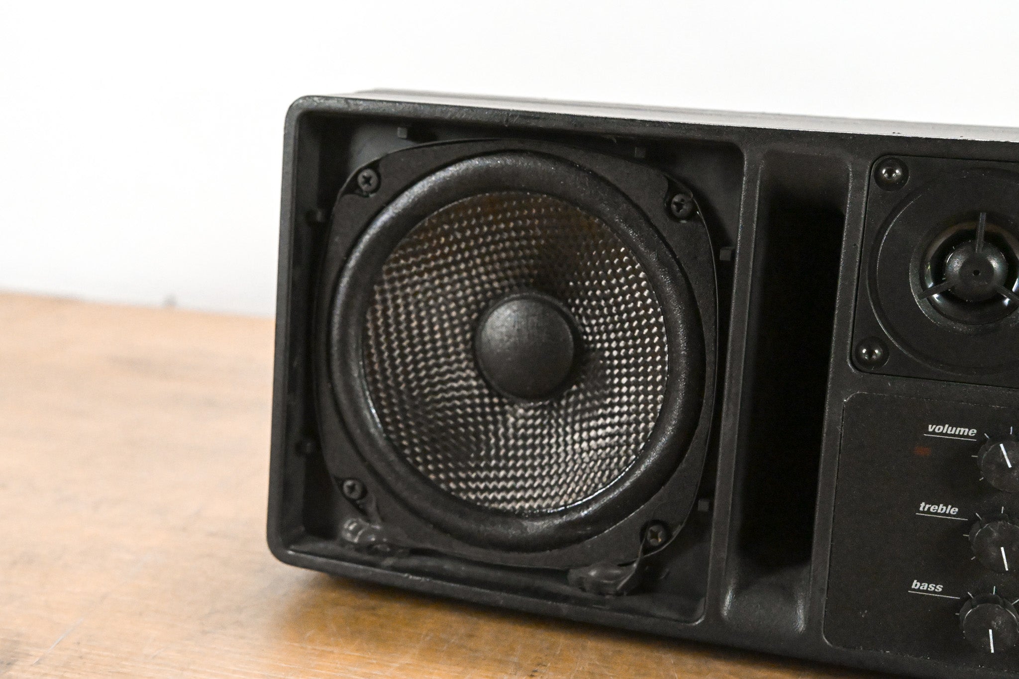 Anchor Audio AN-130 Speaker Monitor