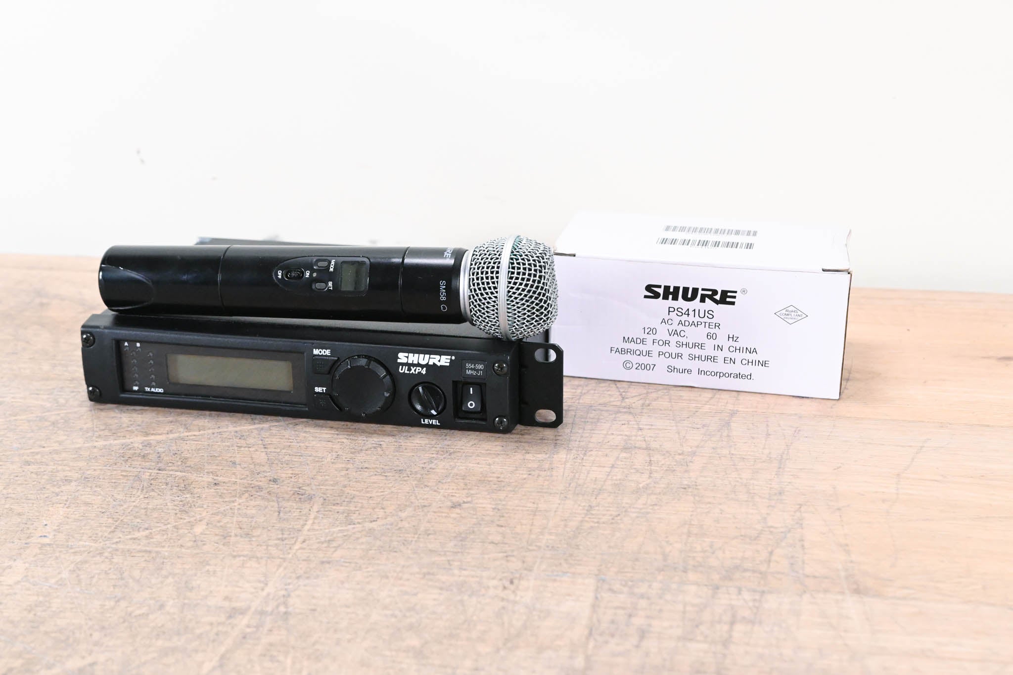 Shure ULXP24/58 Handheld Wireless System - J1 Band: 554-590 MHz