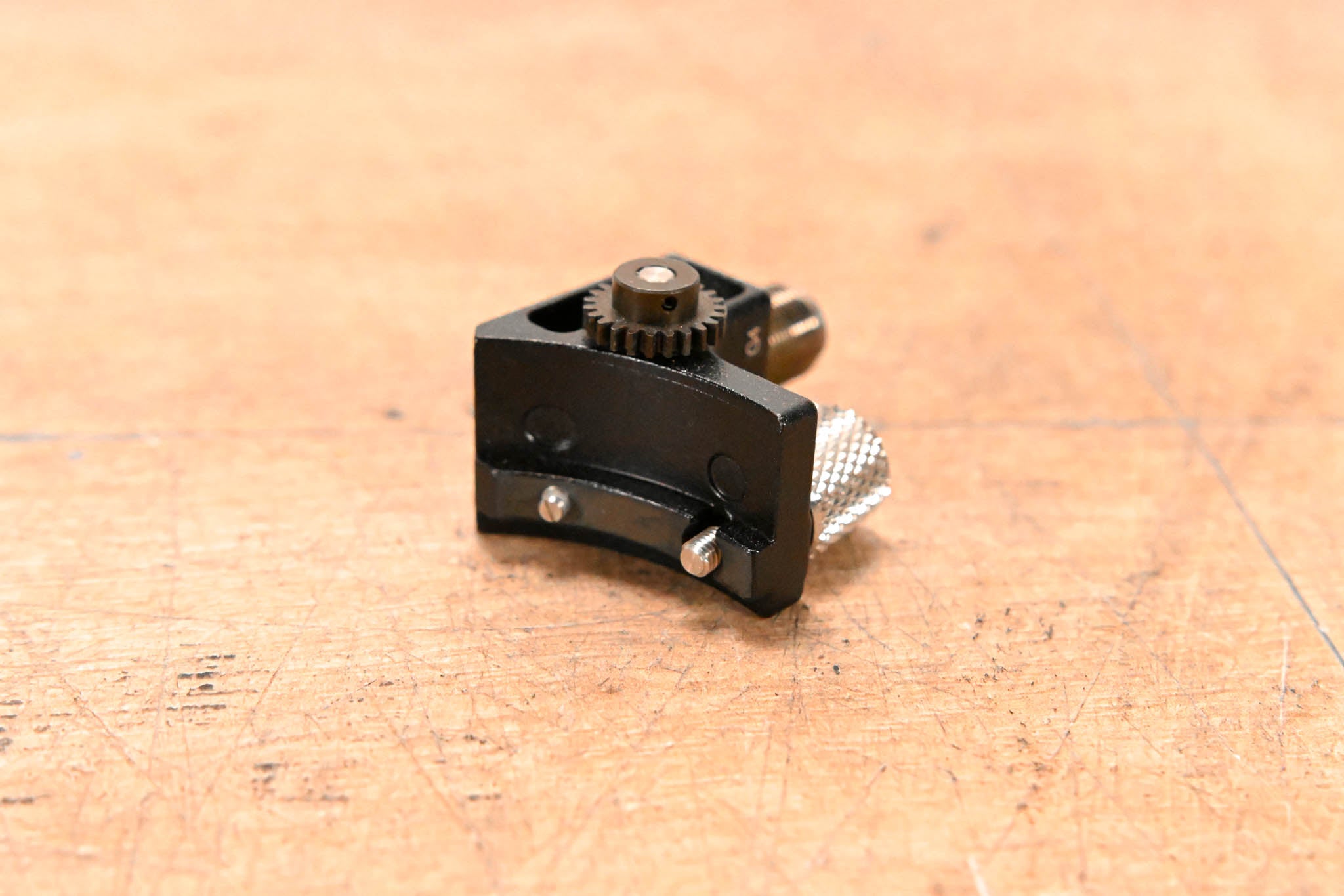 Fujinon FMM-6B Manual Focus Module for Fujinon ENG/EFP Lenses