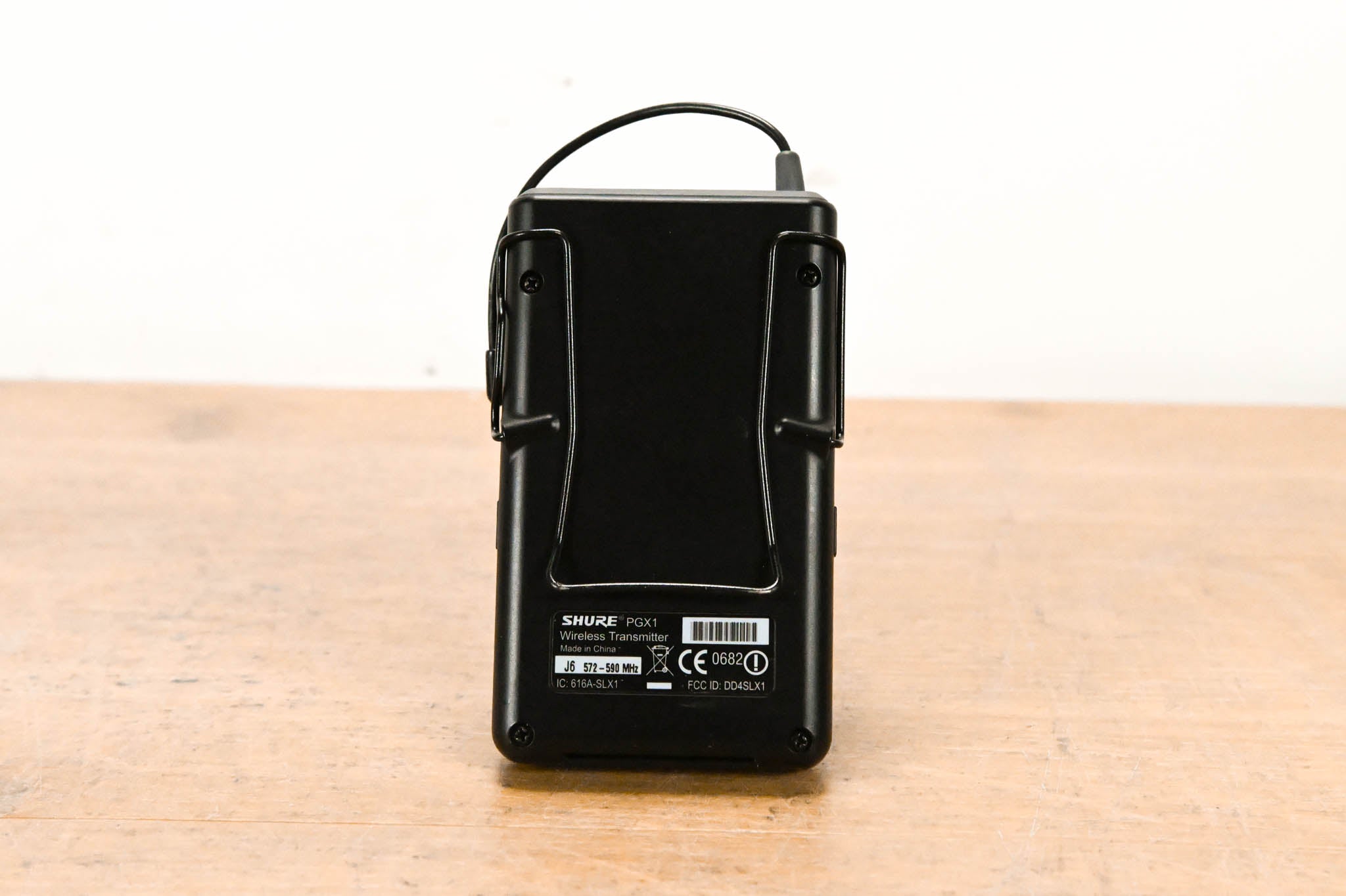 Shure PGX14 Wireless Beltpack System - J6 Band: 572-590 MHz