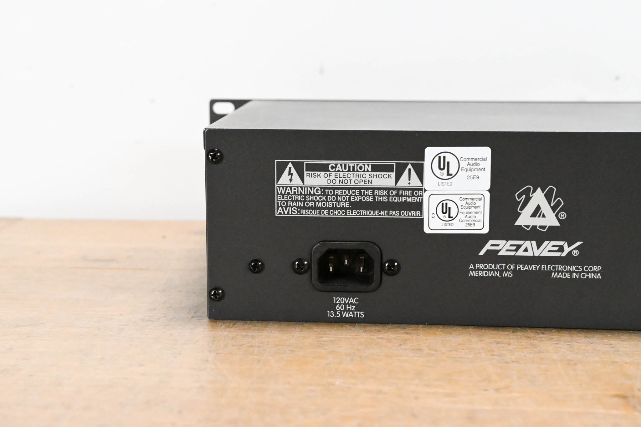 Peavey QF 131 31-Band Graphic Equalizer
