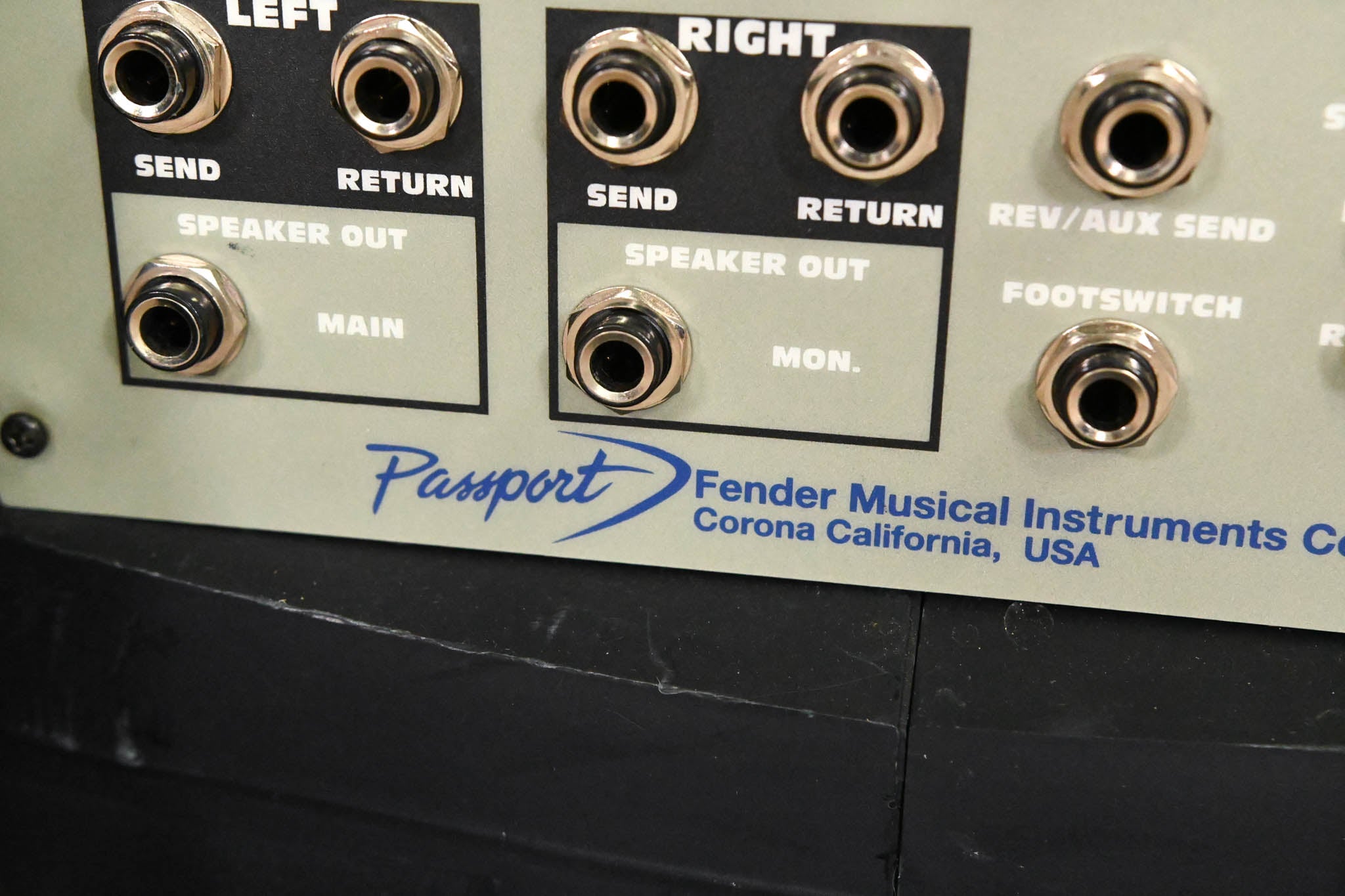 Fender PD-250 Passport 250W Portable PA System