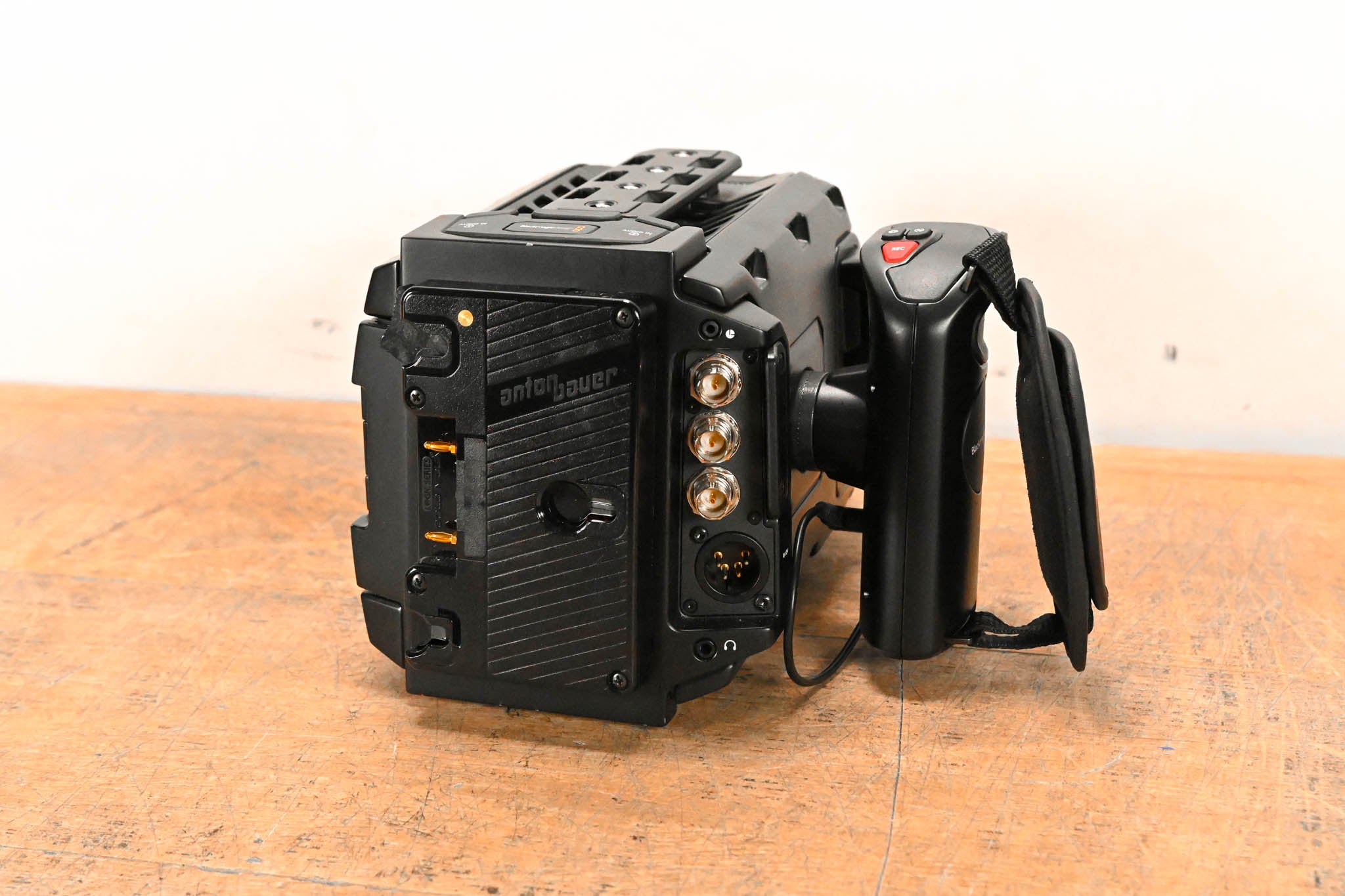 Blackmagic Design Ursa Mini 4K Digital Cinema Camera (PL Mount)