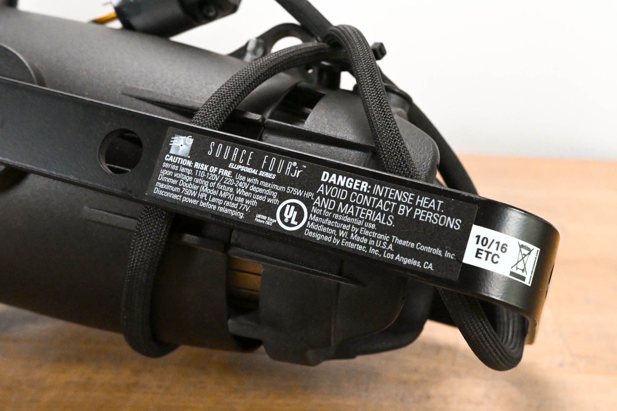 ETC Source Four Jr 26 Degree 575 Ellipsoidal Light
