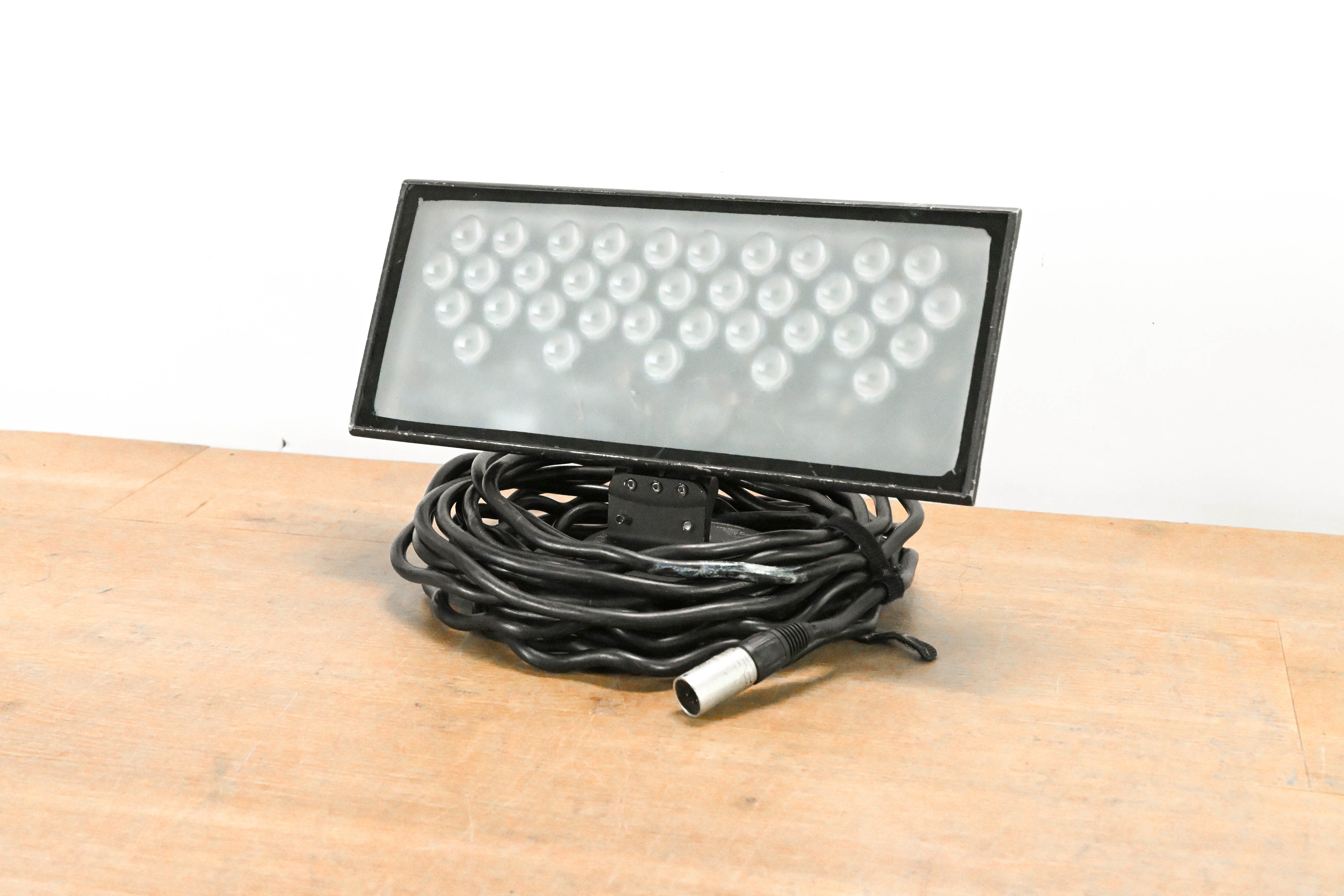 Philips Color Kinetics ColorBlast 12 Wash Light Fixture