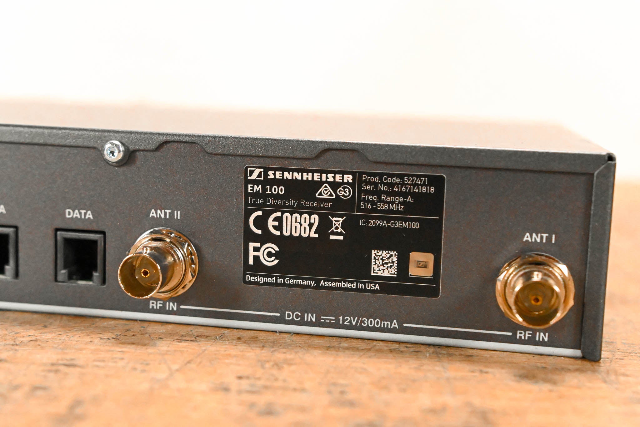 Sennheiser EM 100 G3 Wireless Receiver - A Range: 516-558 MHz