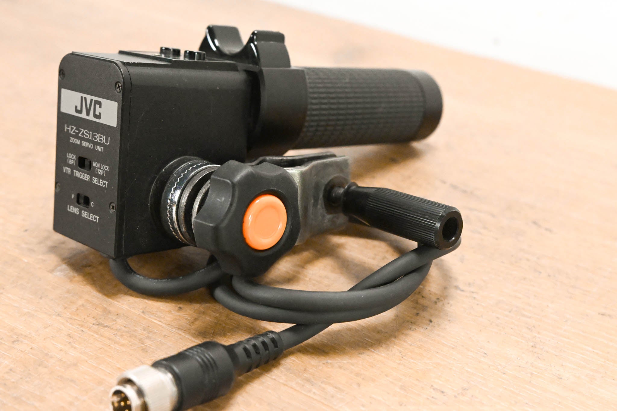 JVC HZ-ZS13BU Zoom Servo Lens Control