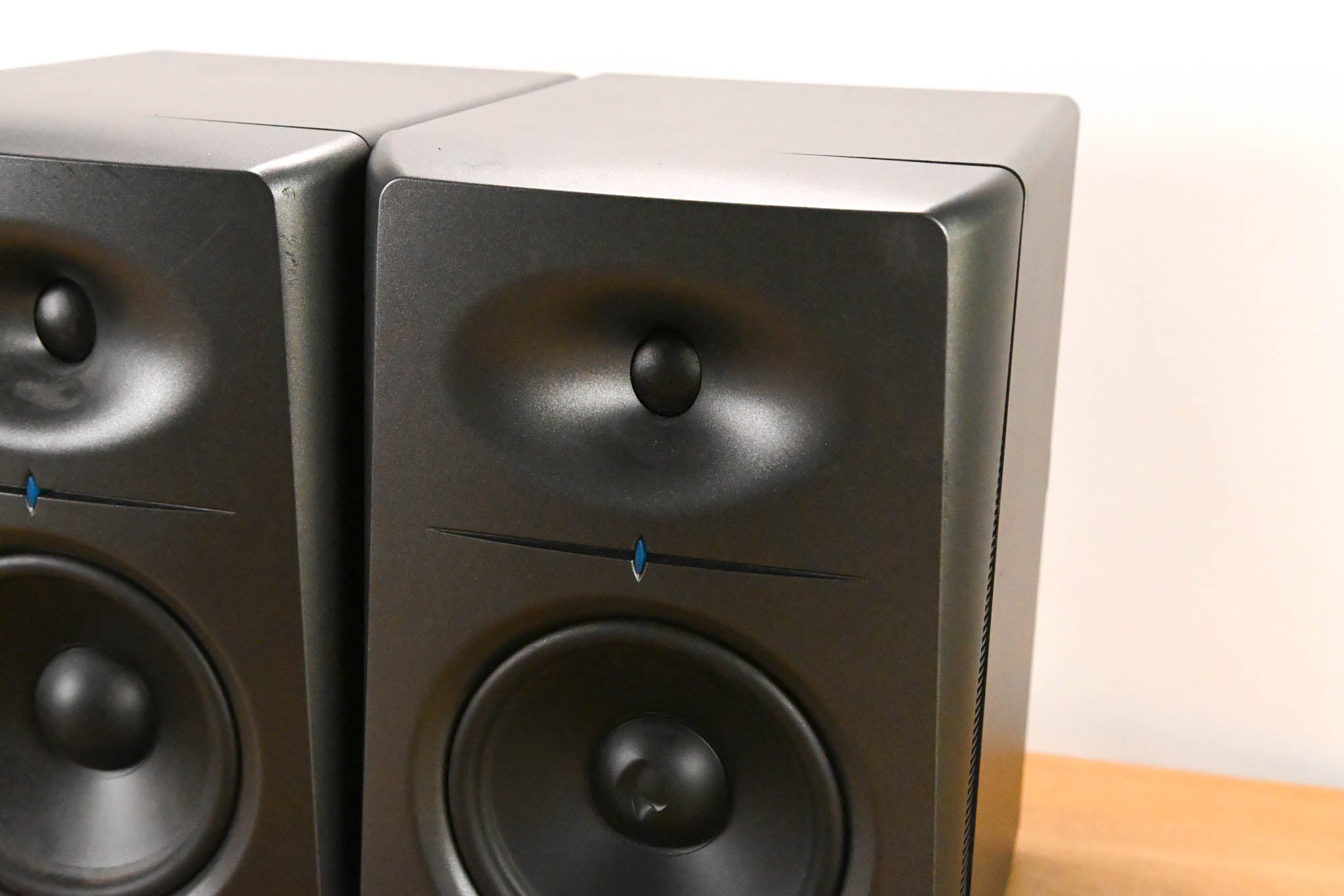 JBL LSR2325P 5" Two-Way Bi-Amplified Powered Studio Monitor (PAIR)