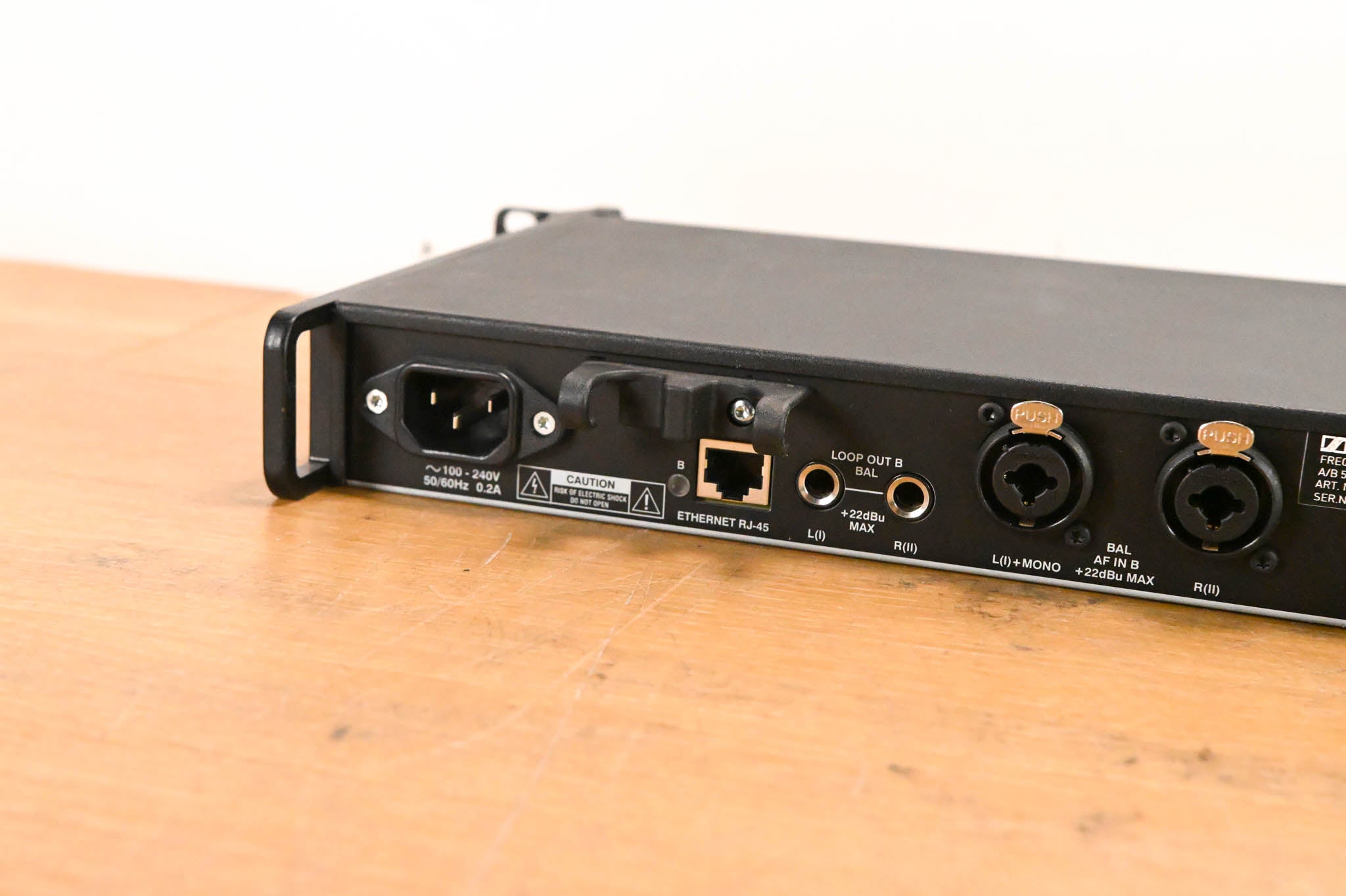 Sennheiser SR 2050XP IEM Stereo Wireless Transmitter - Aw: 516-558 MHz