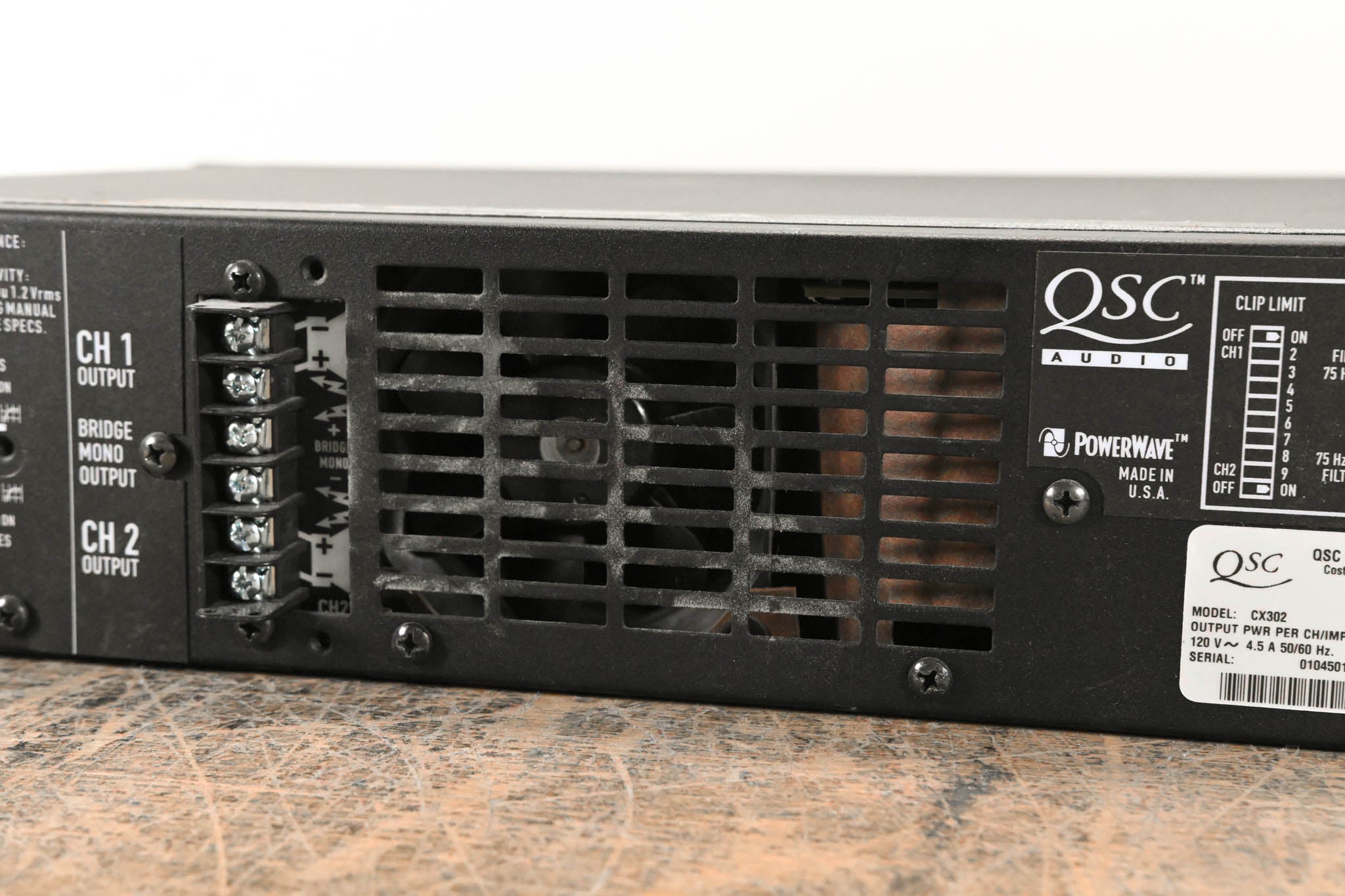 QSC CX302 2-Channel Power Amplifier