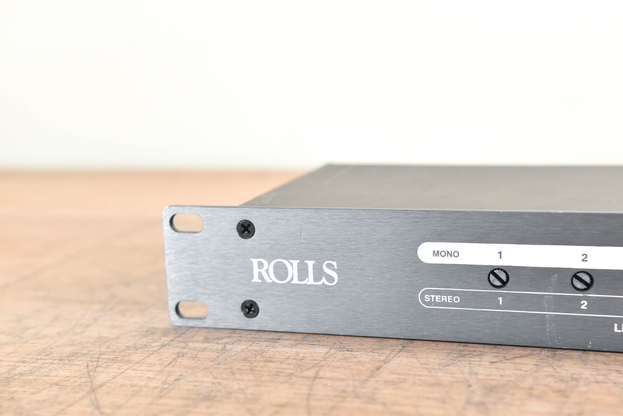 Rolls RA63s 8-Channel Distribution Amplifier