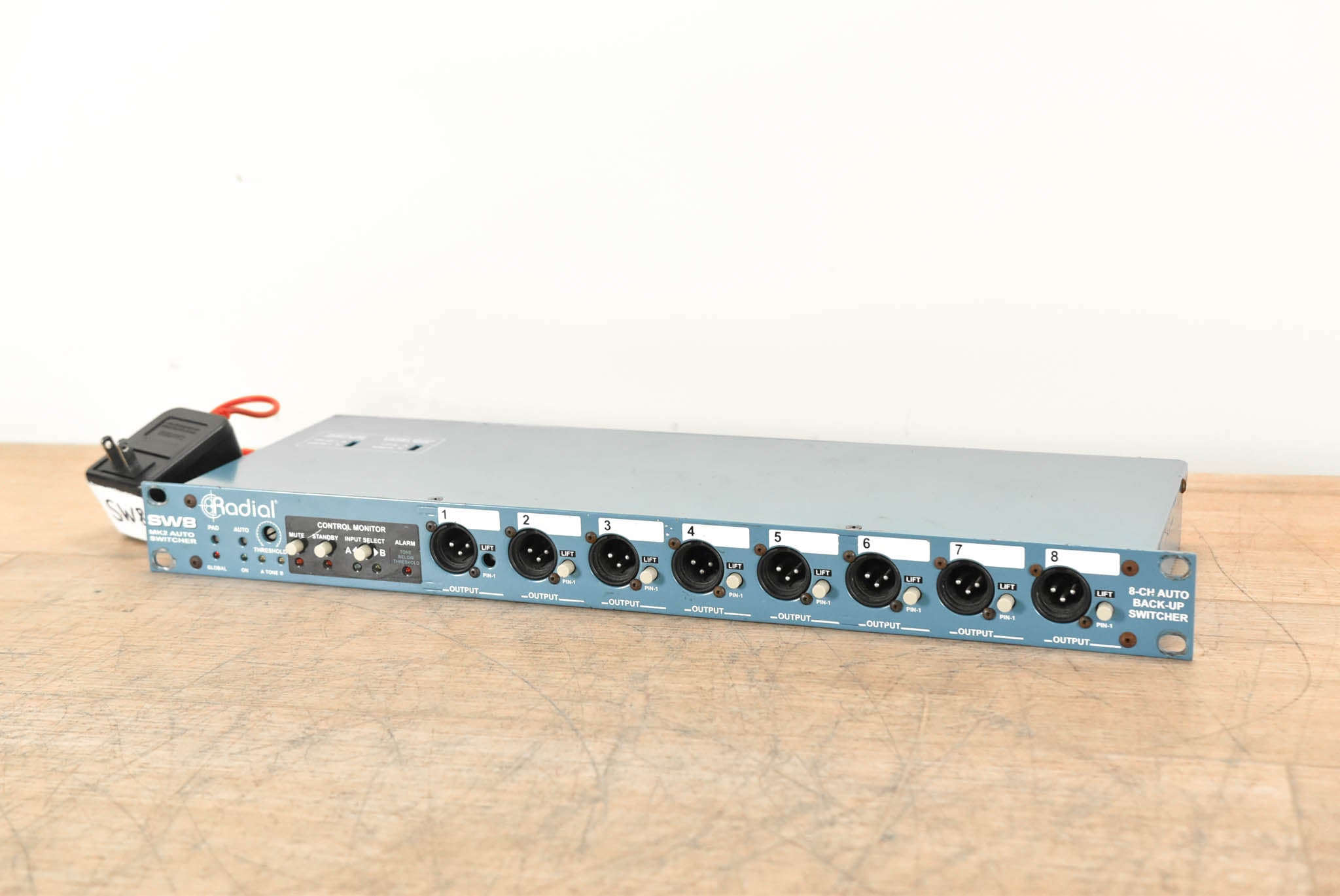 Radial SW8 MK2 8-Channel Line Level Auto-Switcher