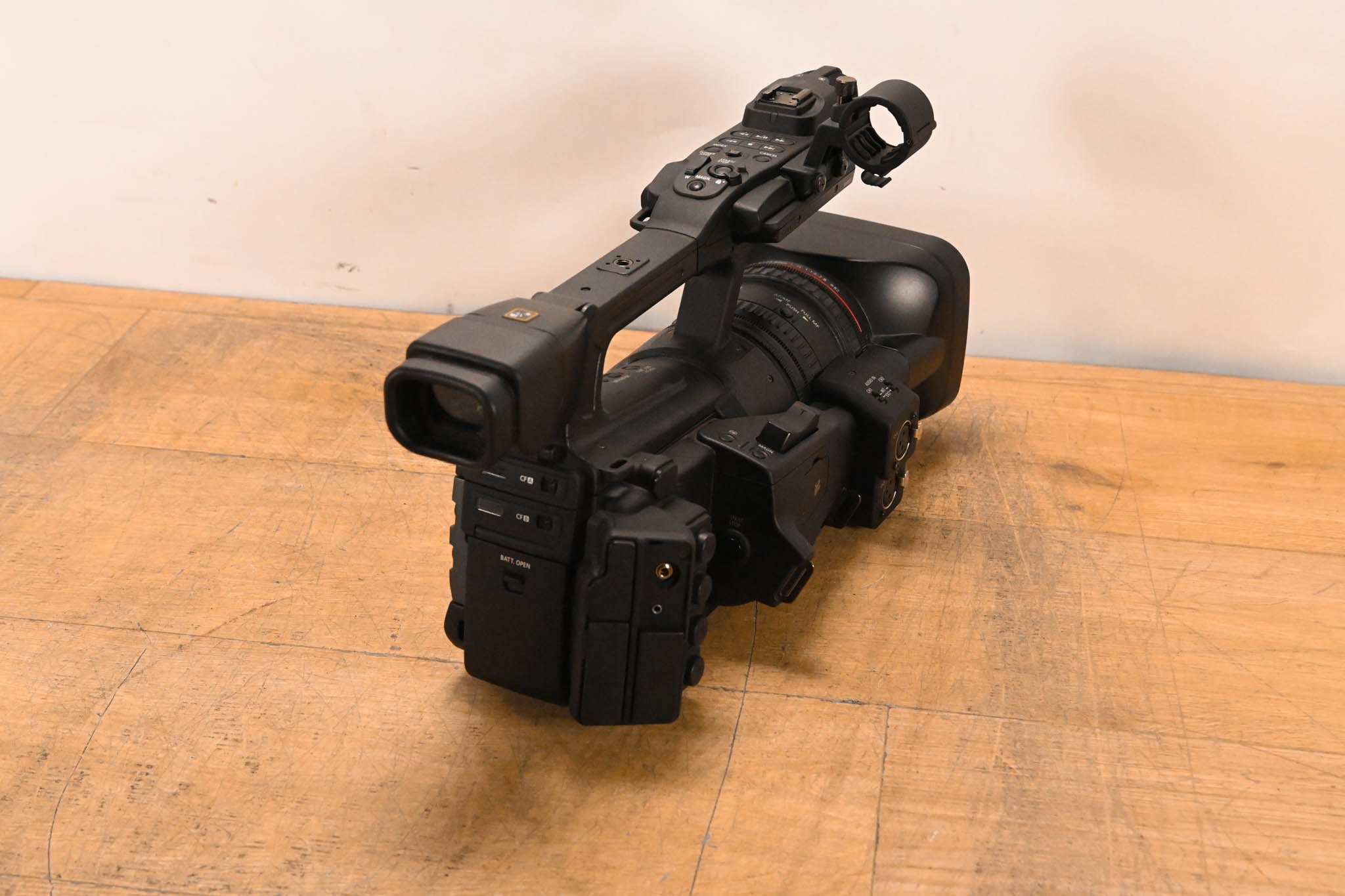 Canon XF305 Professional Camcorder