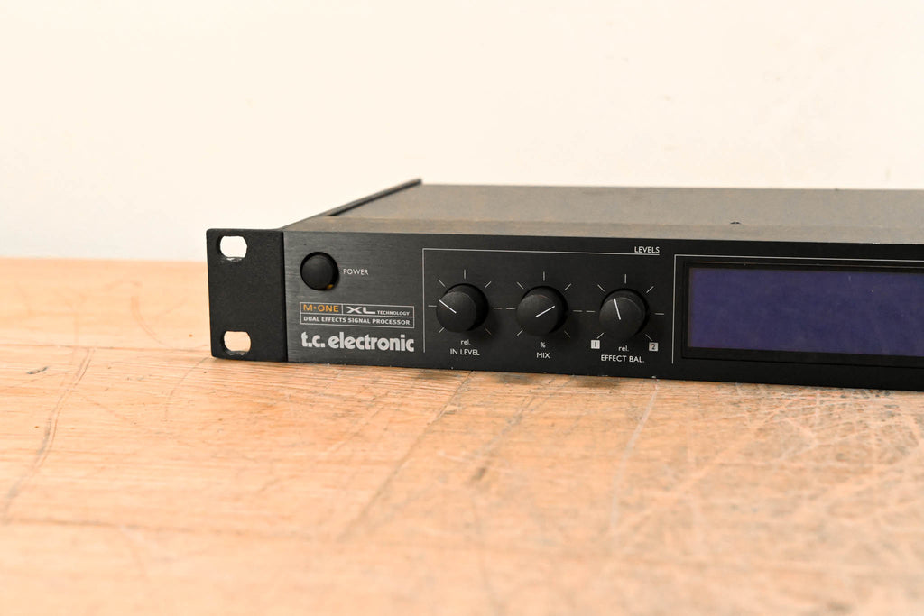 TC electronic M-ONE XL - YouTube