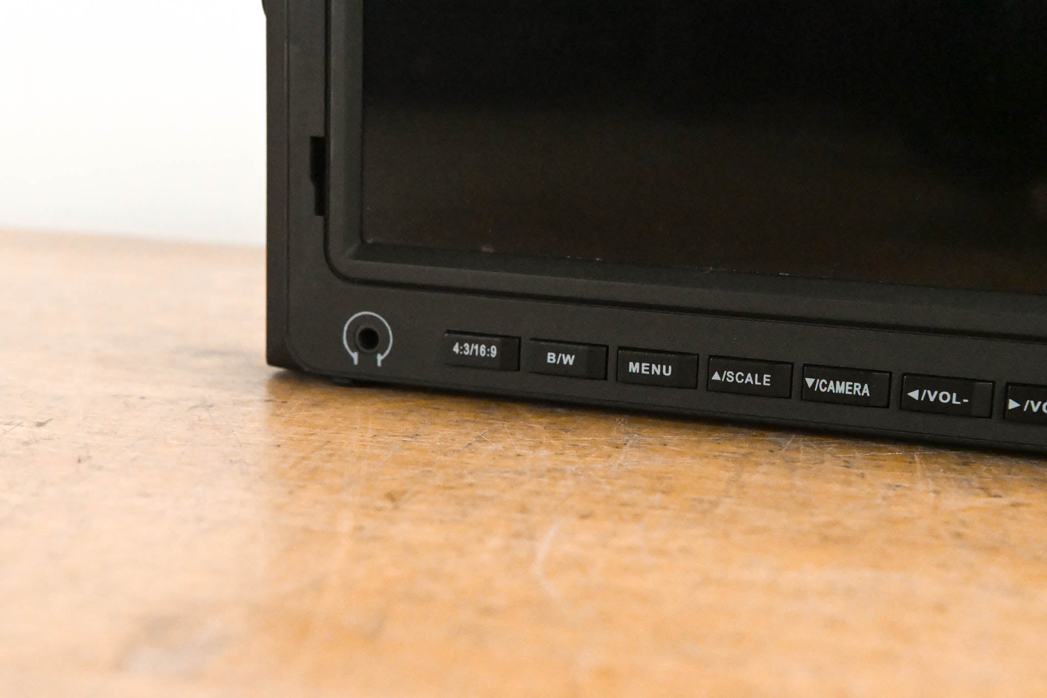 VariZoom VZ-M7 7" HDMI LCD Monitor (NO POWER SUPPLY)