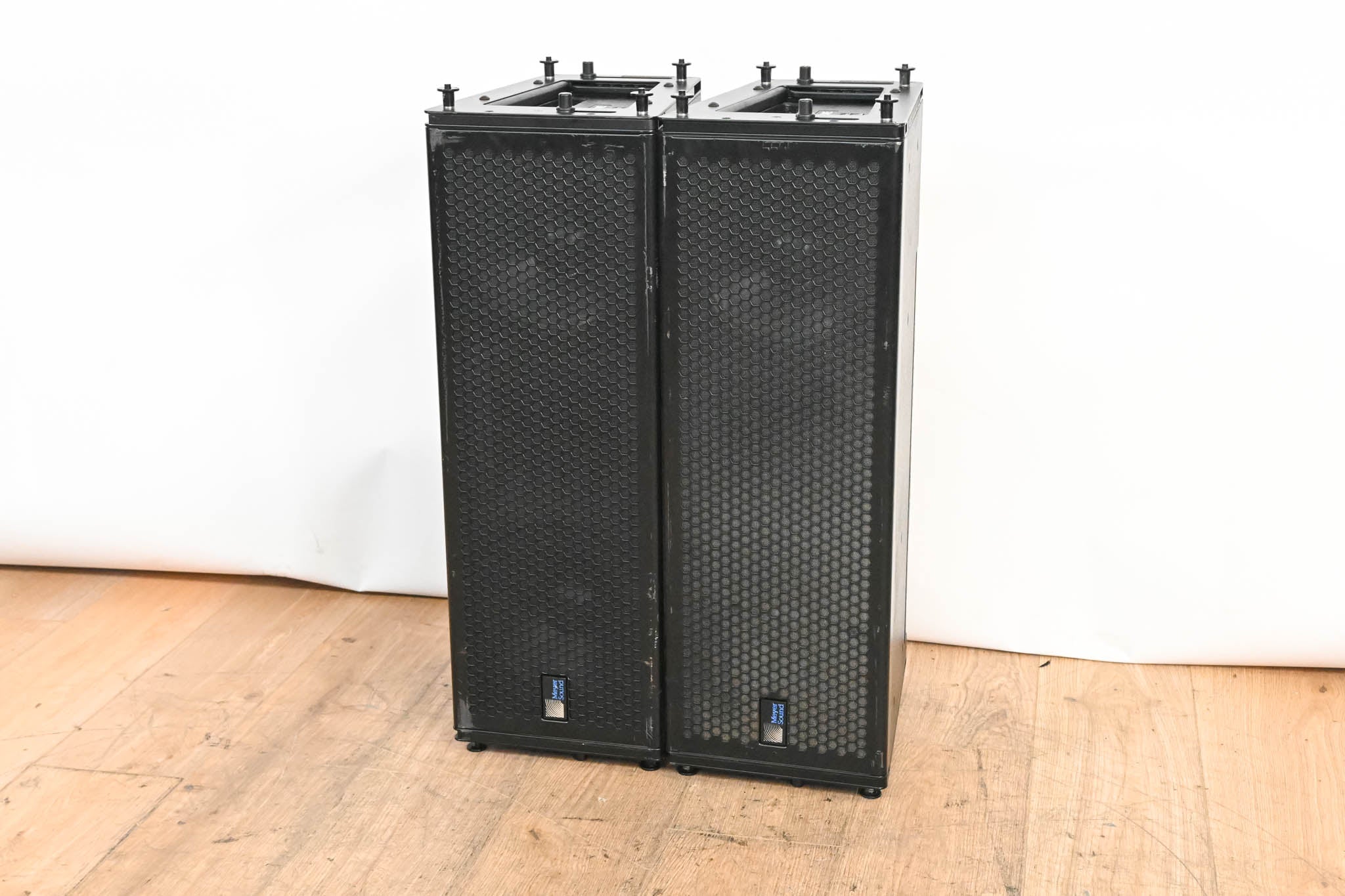 Meyer Sound M'elodie High-Power Curvilinear Array Loudspeaker (PAIR)