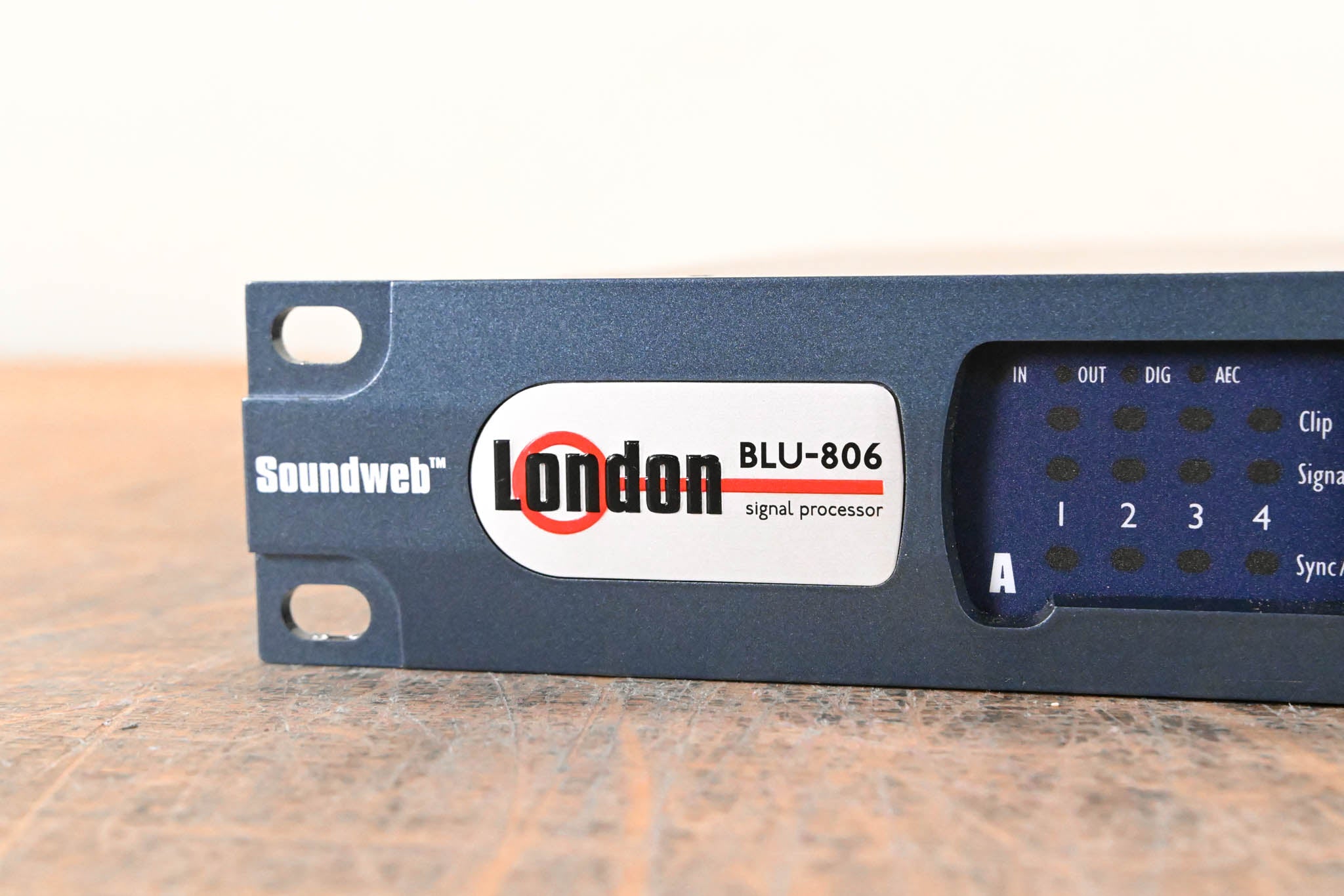 BSS London BLU-806DA Signal Processor with BLU link and Dante / AES67