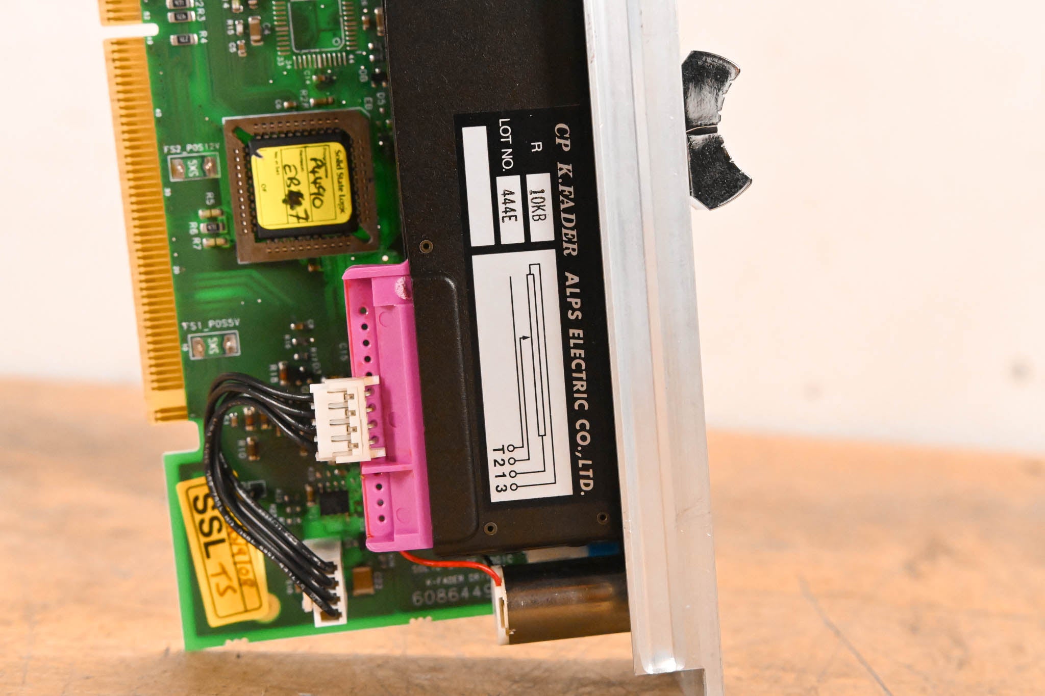 Solid State Logic C300 HD Motorized Fader Module – ALPS K-Fader Assembly