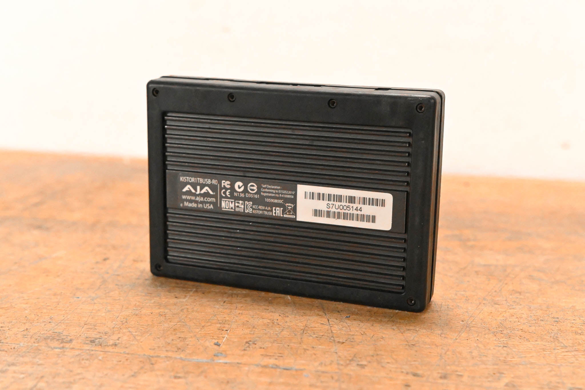 AJA KISTOR1TBUSB-R0 1TB KiStor Solid State Drive for Ki Pro