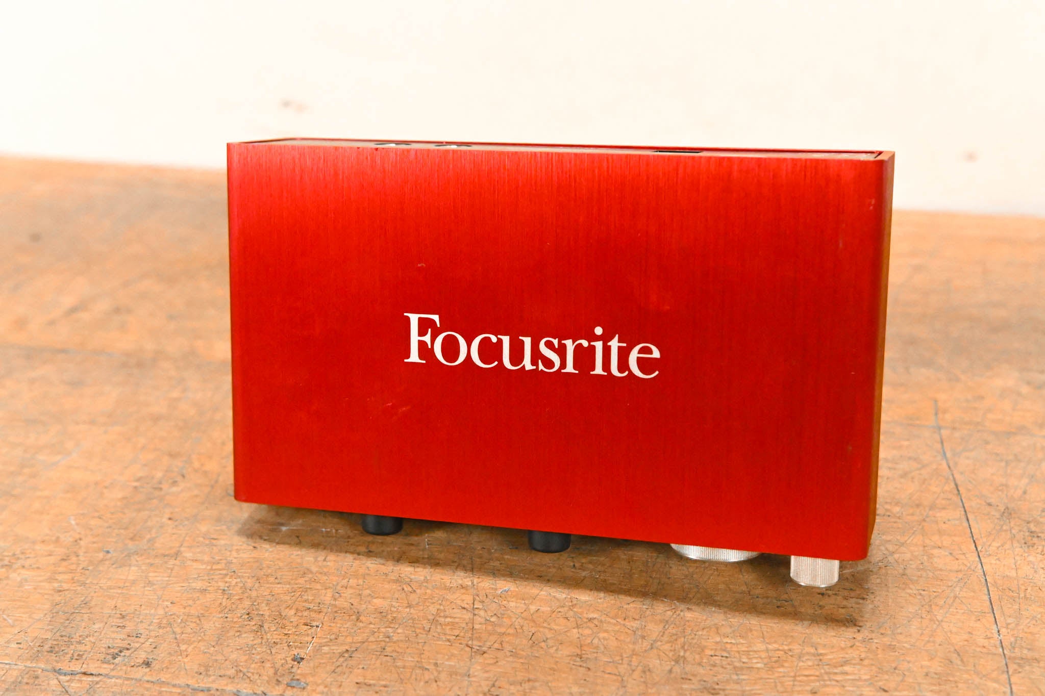 Focusrite Scarlett 2i2 2nd Generation USB Audio Interface