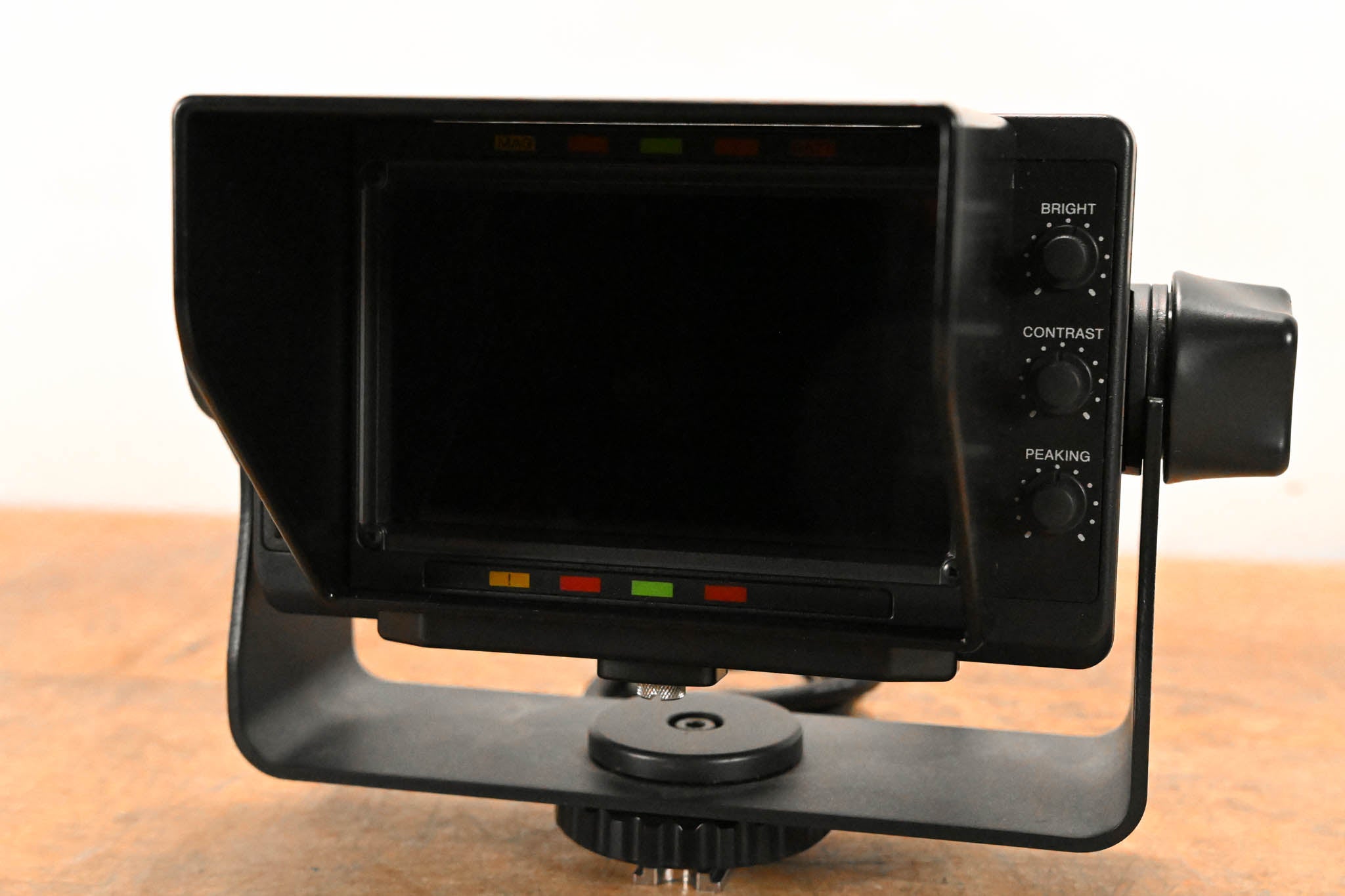 Sony DXF-C50WA 5-inch LCD Color Viewfinder for HXC-D70 SD/HD Camera