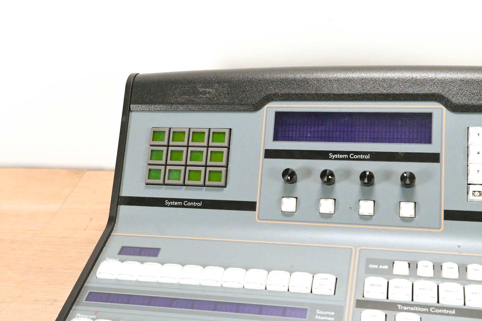 Blackmagic Design ATEM 1 M/E Broadcast Panel