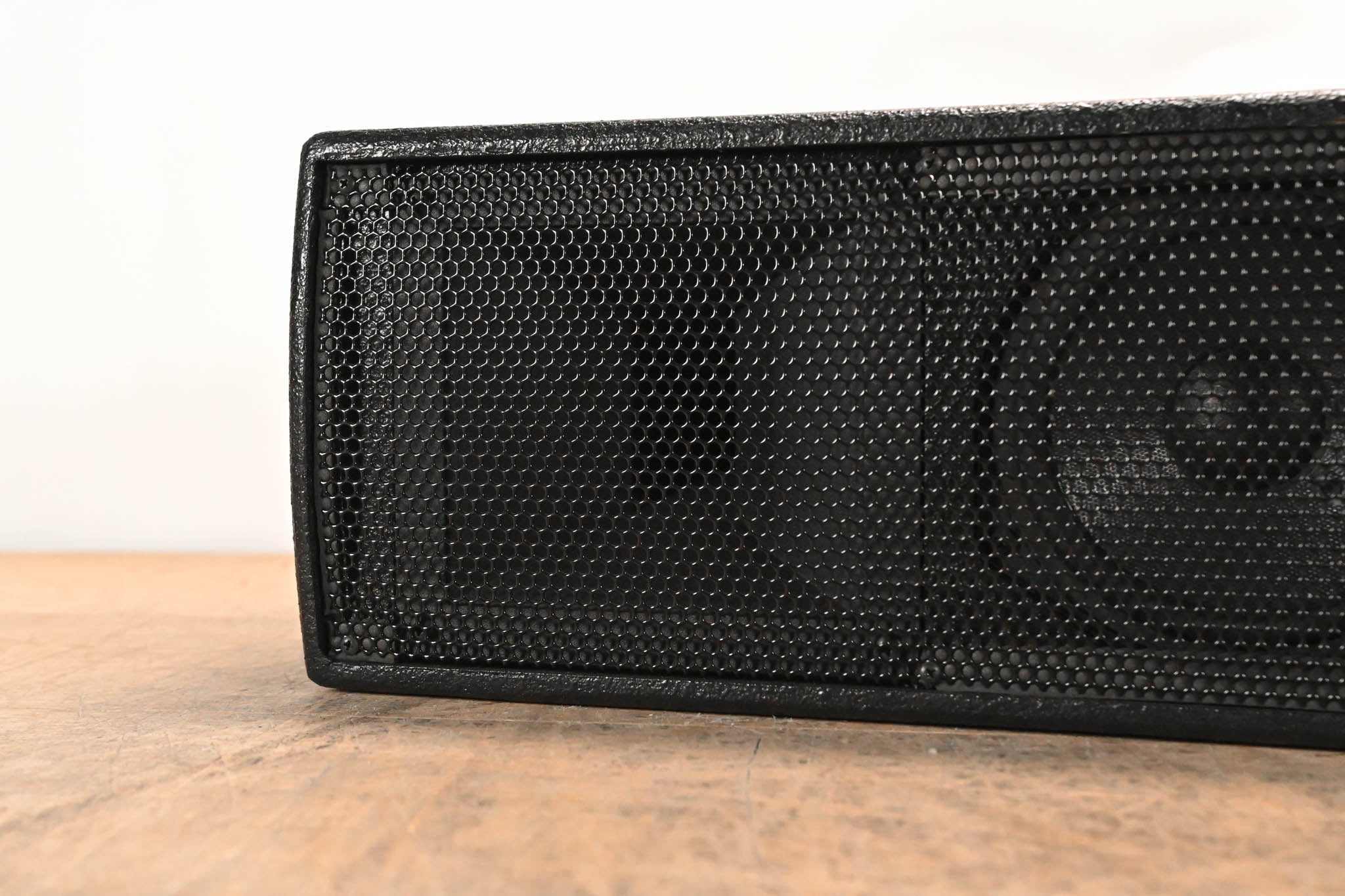 EAW SL52 Two-Way Full Range Loudspeaker