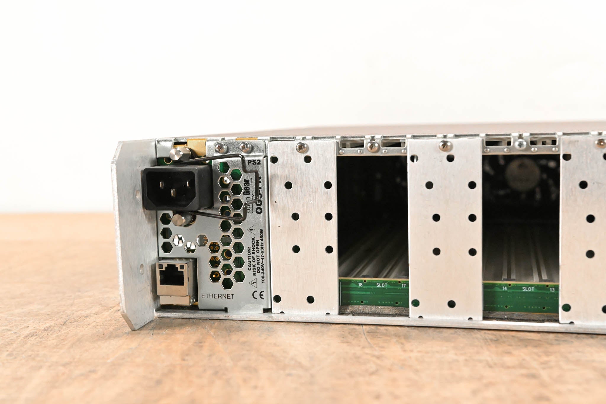 Blackmagic Design OG3-FR 20-Slot OpenGear Frame