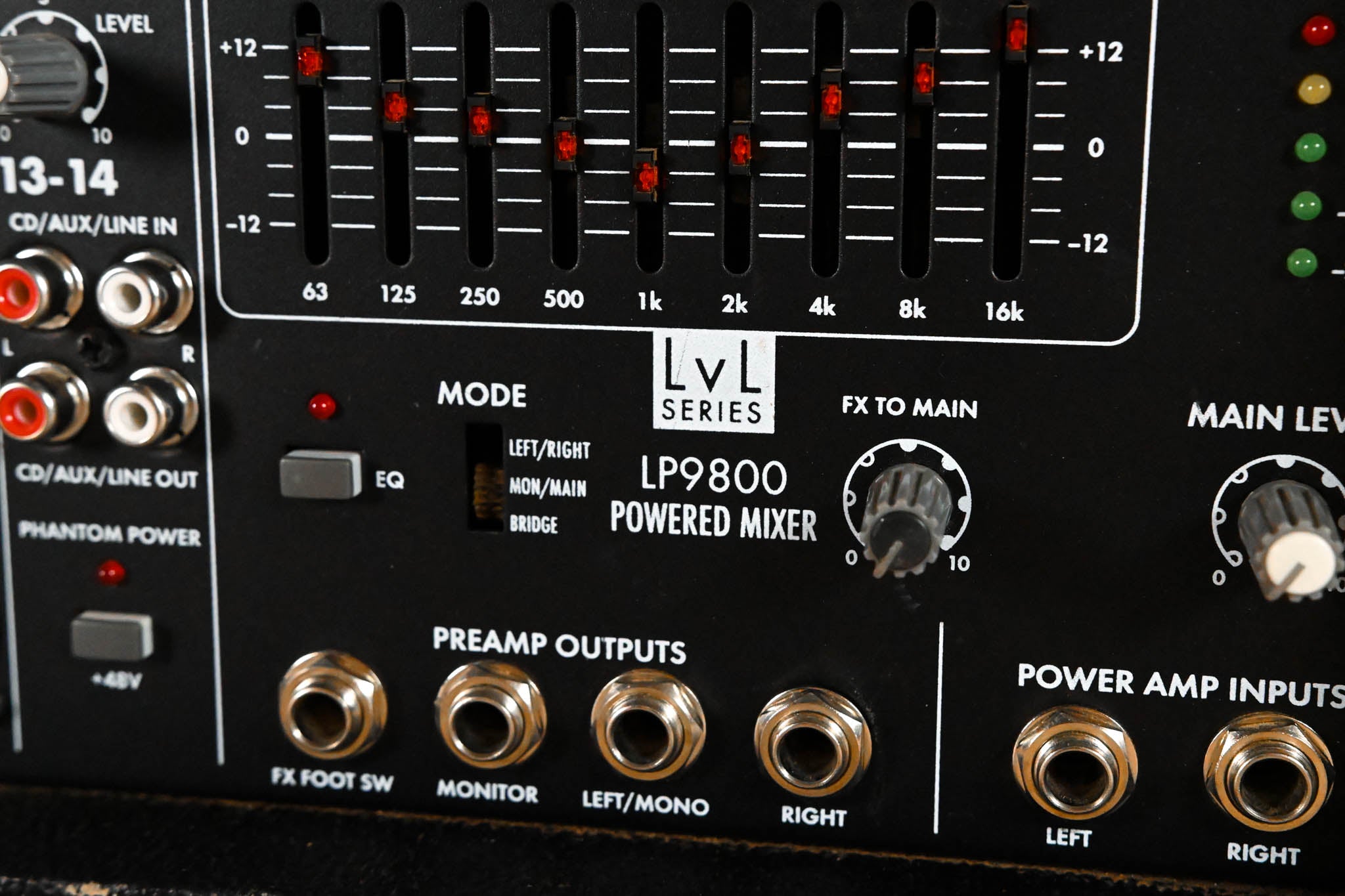 Harbinger LP9800 LVL Series Powered Mixer CG01MEV