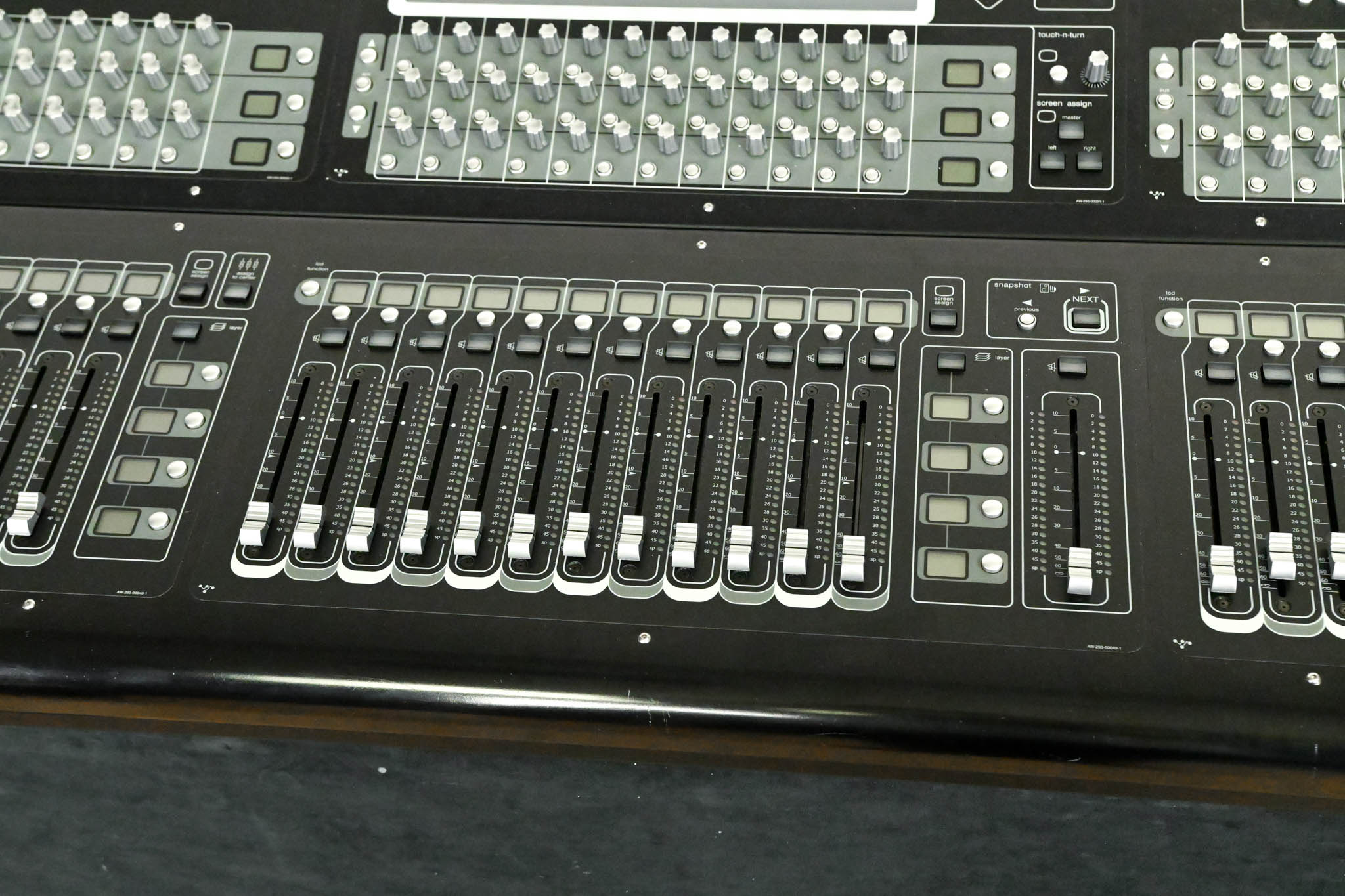 DiGiCo SD10 Digital Mixing Console with Waves Card and ST Optical