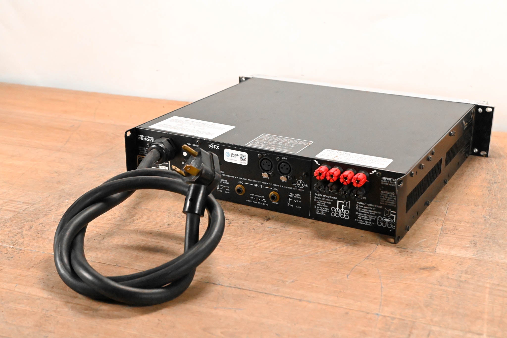 Crown Macro-Tech 3600VZ 2-Channel Power Amplifier