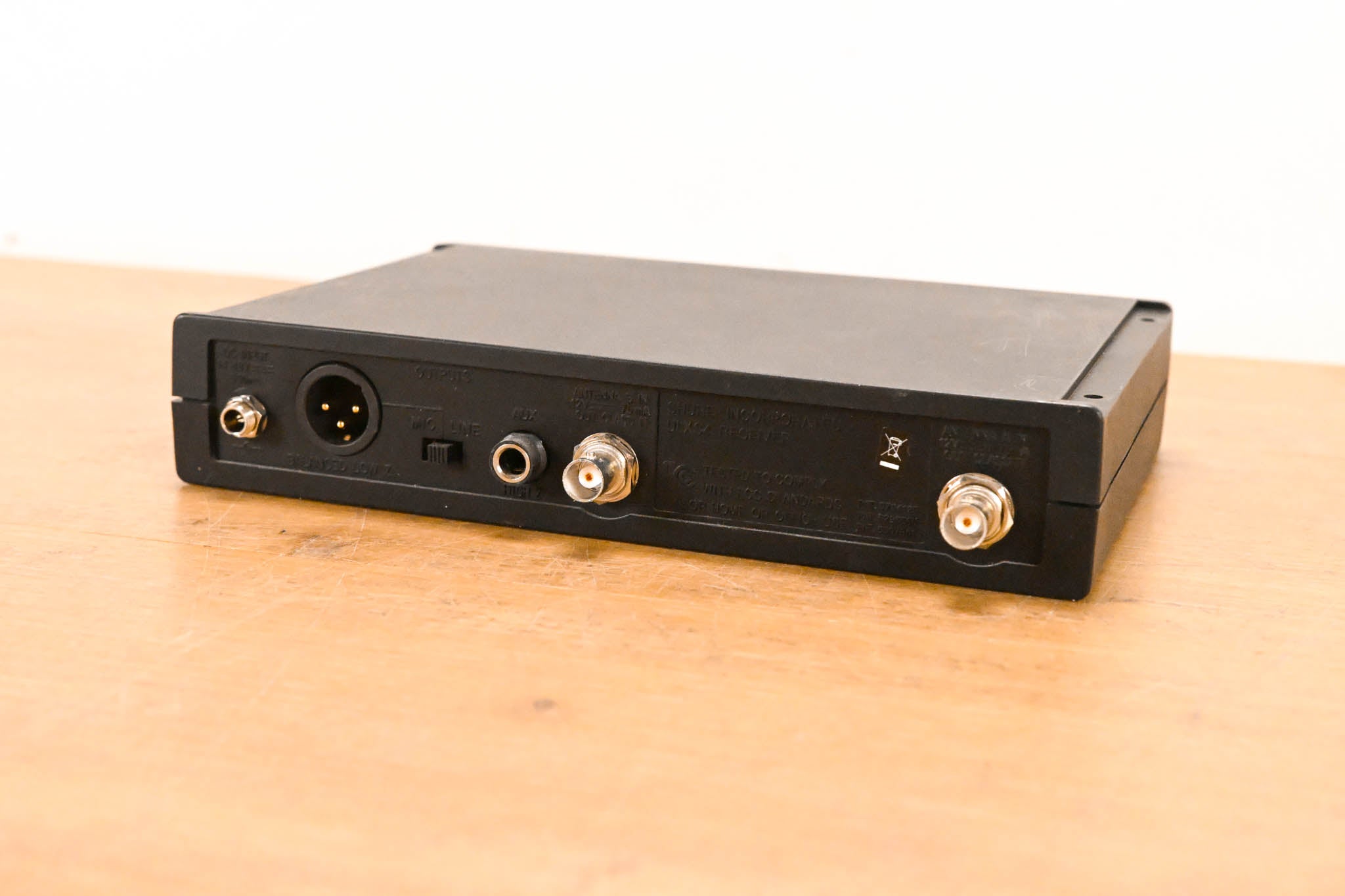Shure ULXS24/58 Handheld Wireless System - 470-506 MHz (NO POWER SUPPLY)