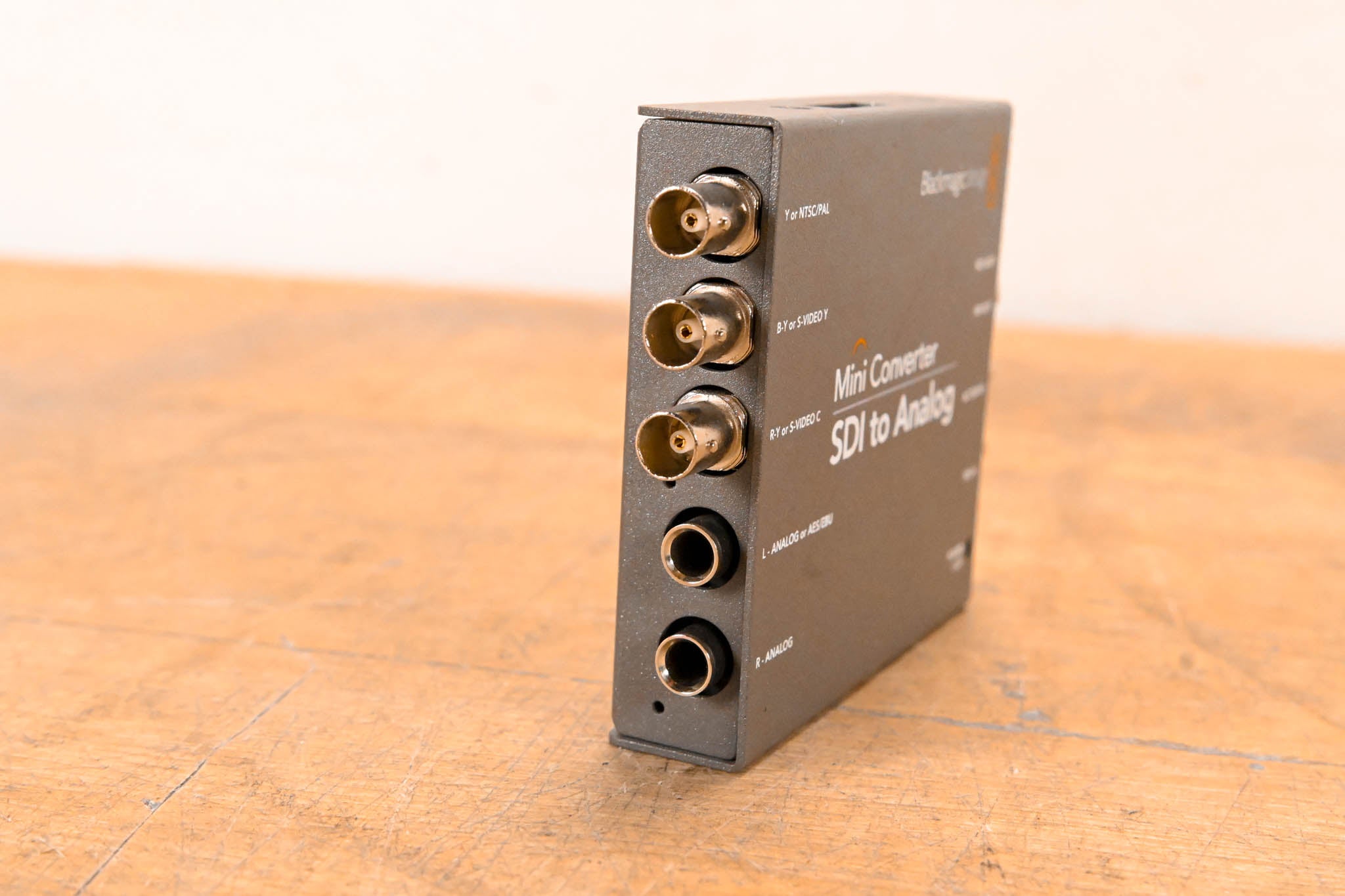 Blackmagic Design Mini Converter SDI to Analog (NO POWER SUPPLY)