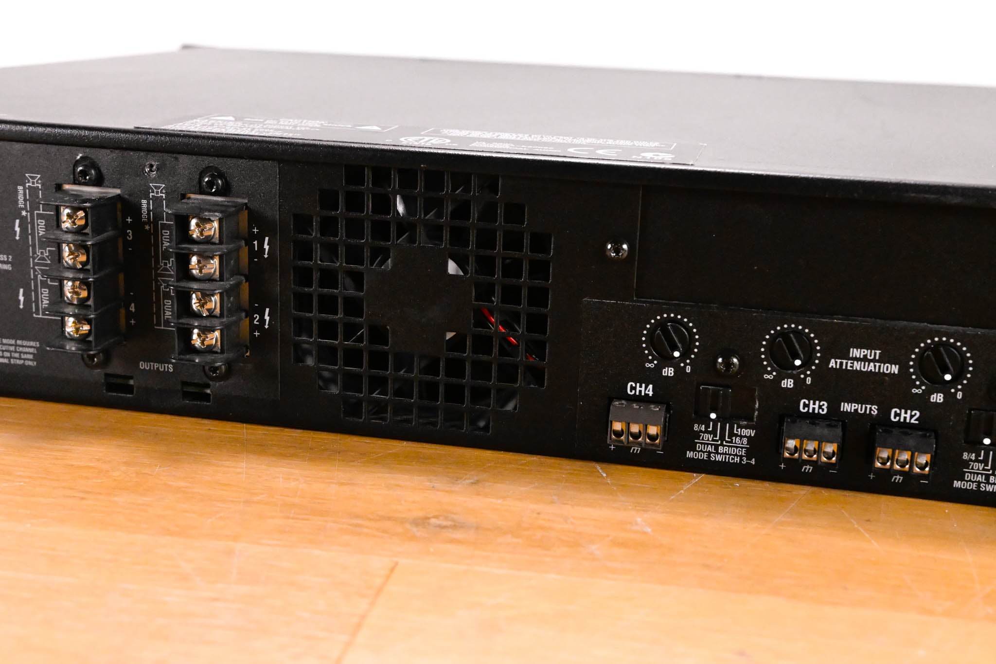 Crown CTs 4200 Four-Channel, 260W Power Amplifier