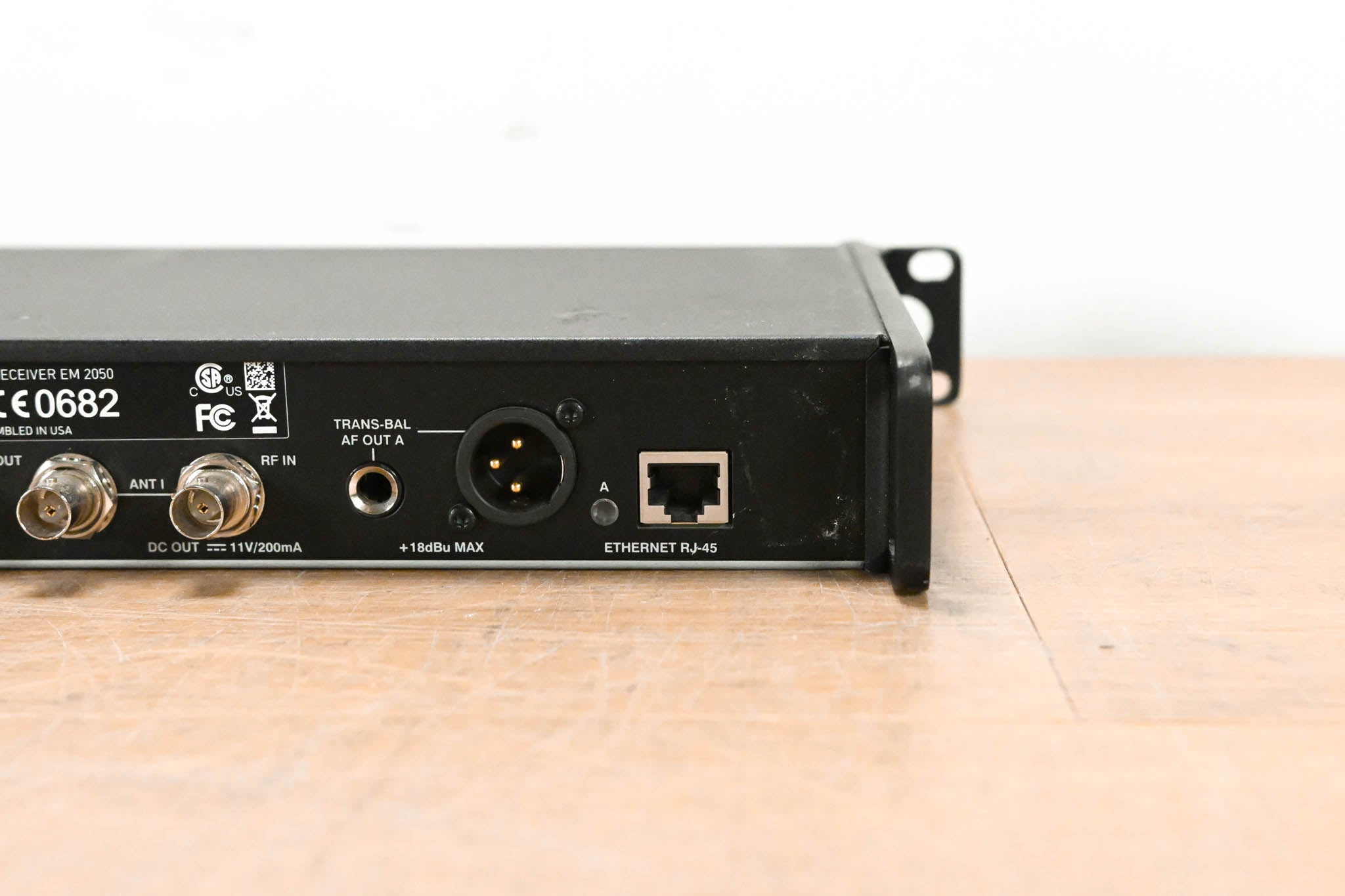 Sennheiser EM 2050 Dual-Channel Wireless Receiver Aw Range: 516-558 MHz