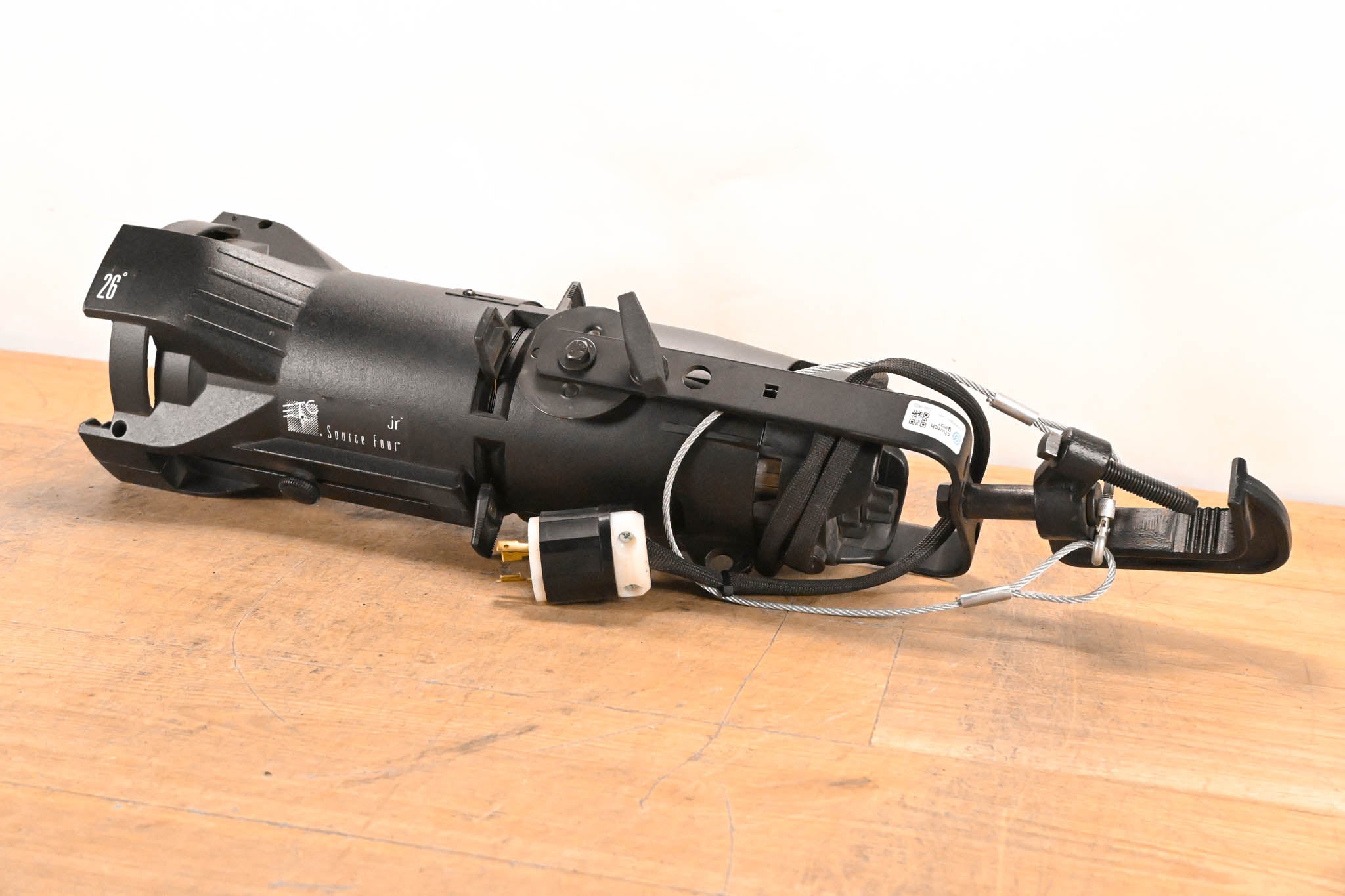 ETC Source Four Jr 26 Degree 575 Ellipsoidal Light