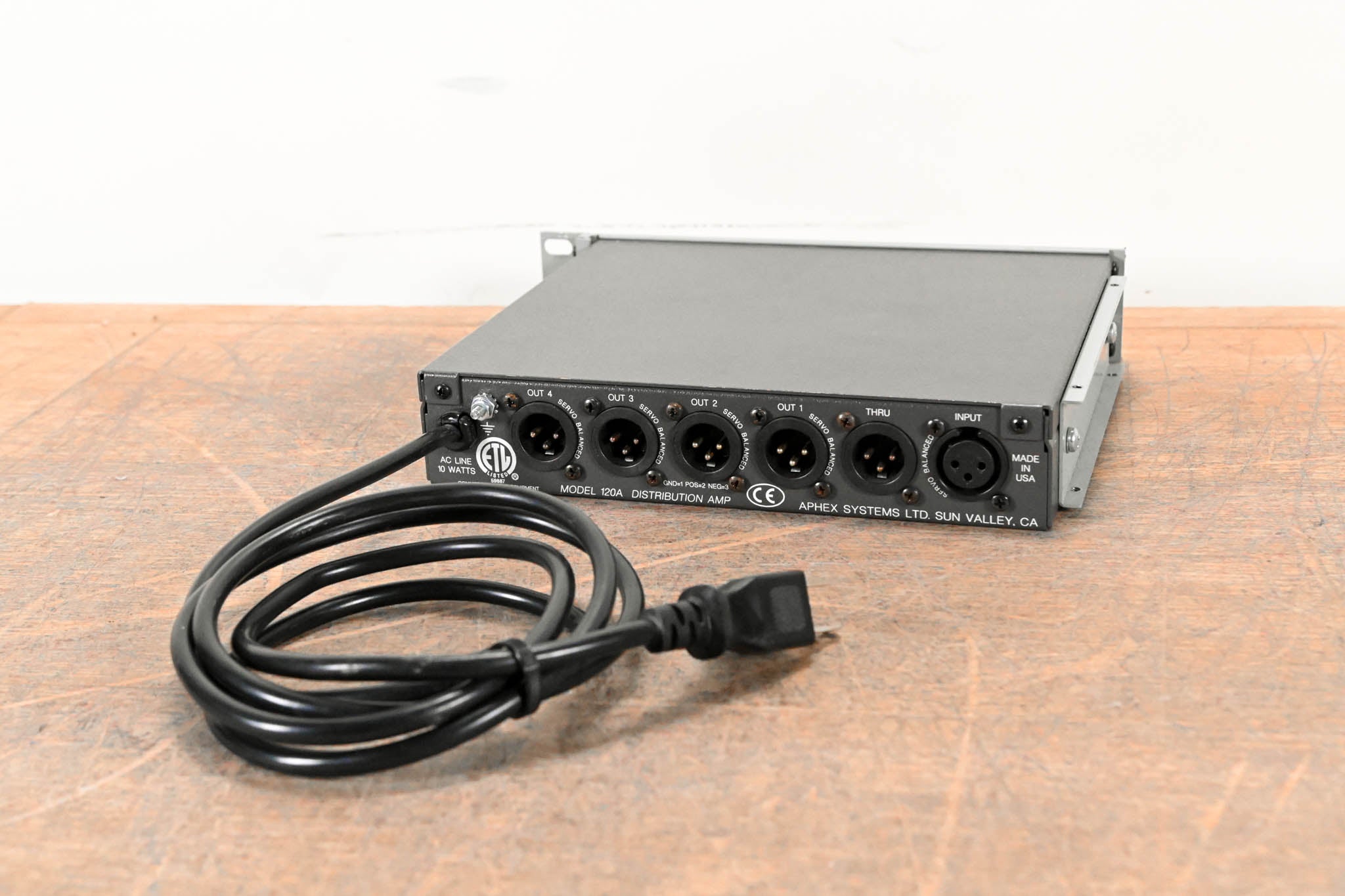 Aphex 120A Distribution Amplifier with 1 XLR Input and 4 XLR Outputs