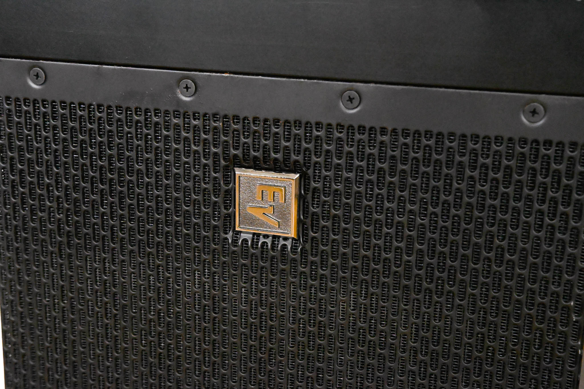 Electro-Voice (EV) X2-212/90 12" Vertical Line Array Loudspeaker (PAIR)