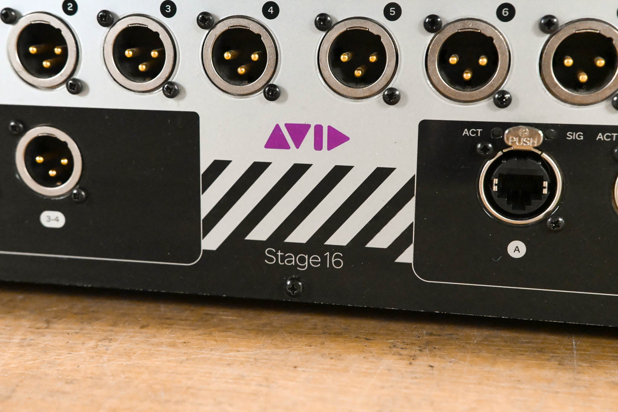 AVID Venue Stage 16 Remote I/O Stage Rack for S3L Digital Mixing System