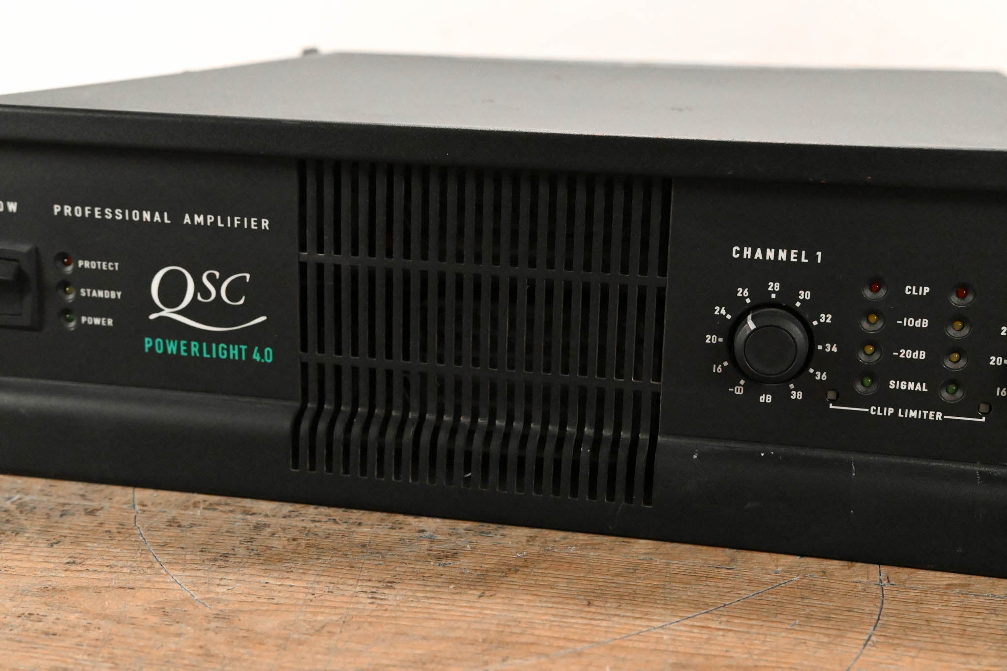 QSC PowerLight 4.0 2-Channel Power Amplifier