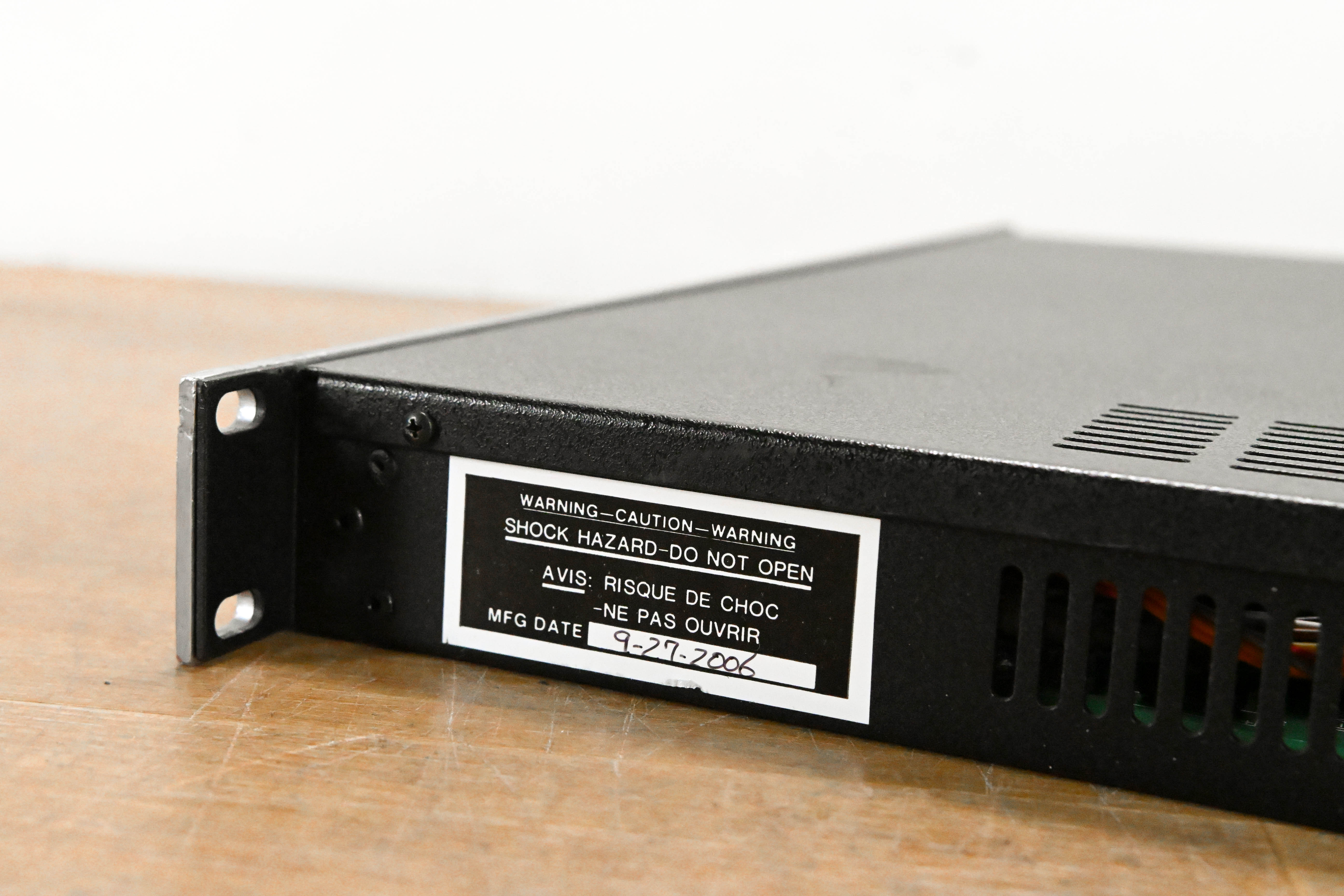 Aphex 720 DOMINATOR II Precision Multiband Peak Limiter